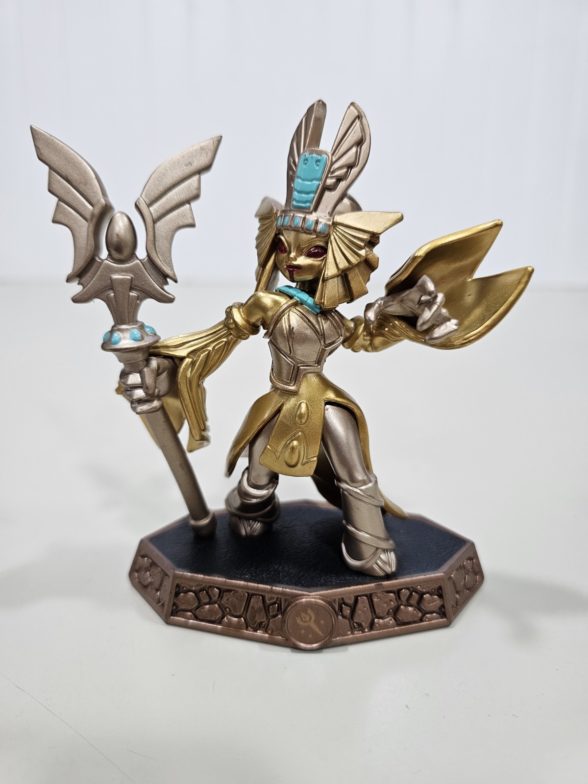 Skylander Imaginators Golden Queen Sensei Figure Activision