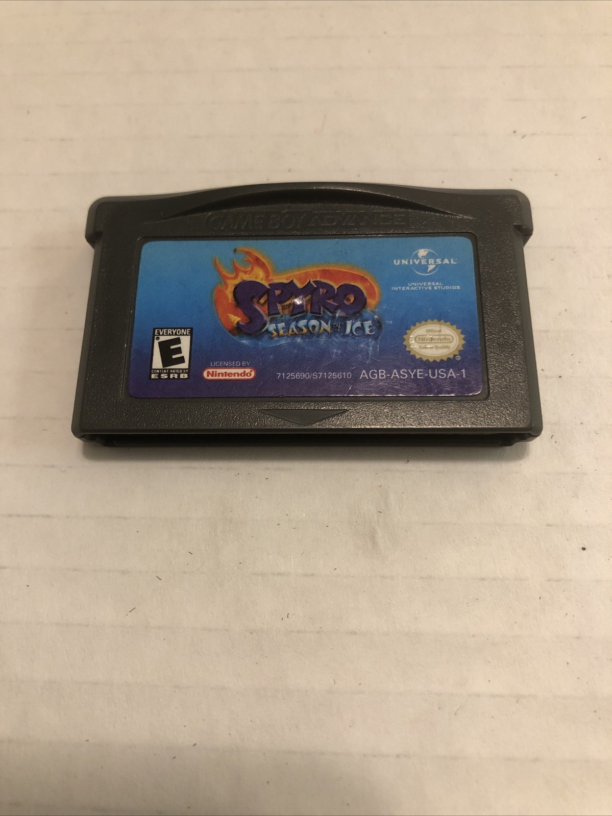 2001 Spyro Season Of Ice for Game Boy Advance ~ Pre-owned (unsure If It Works)