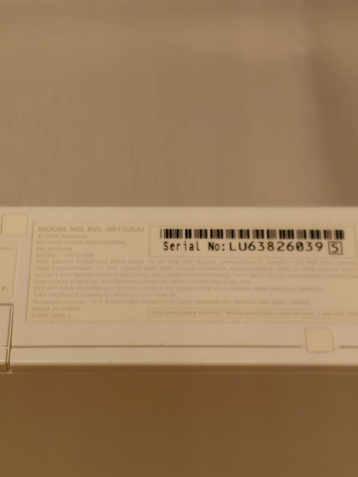 Nintendo Wii RVL-001 512 MB Home Console – White With Cables And Motion Sensor