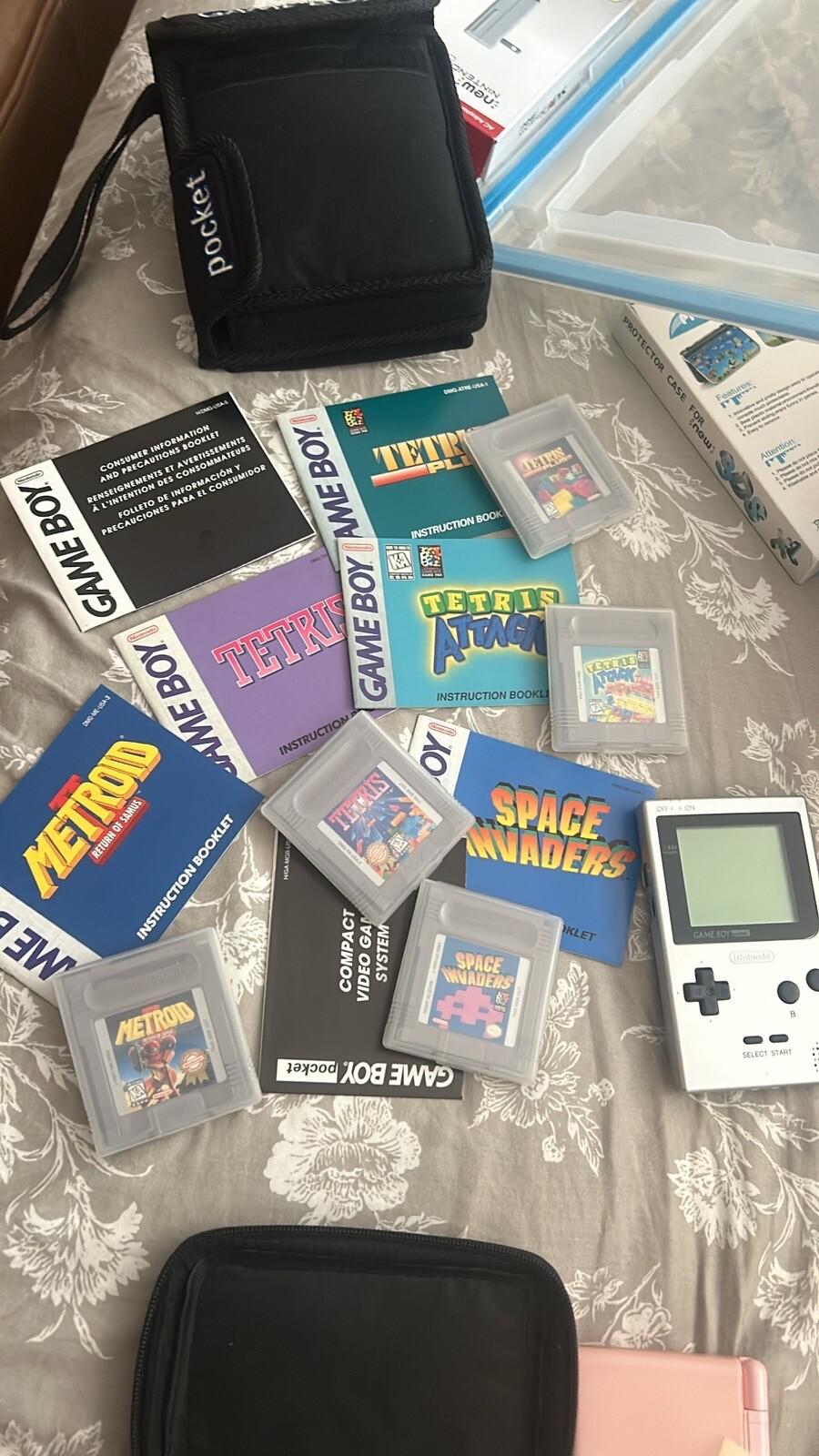 Nintendo Game Boy Pocket MGB-001 -Silver (comes W/ 1 Game Case Sold Seperate)