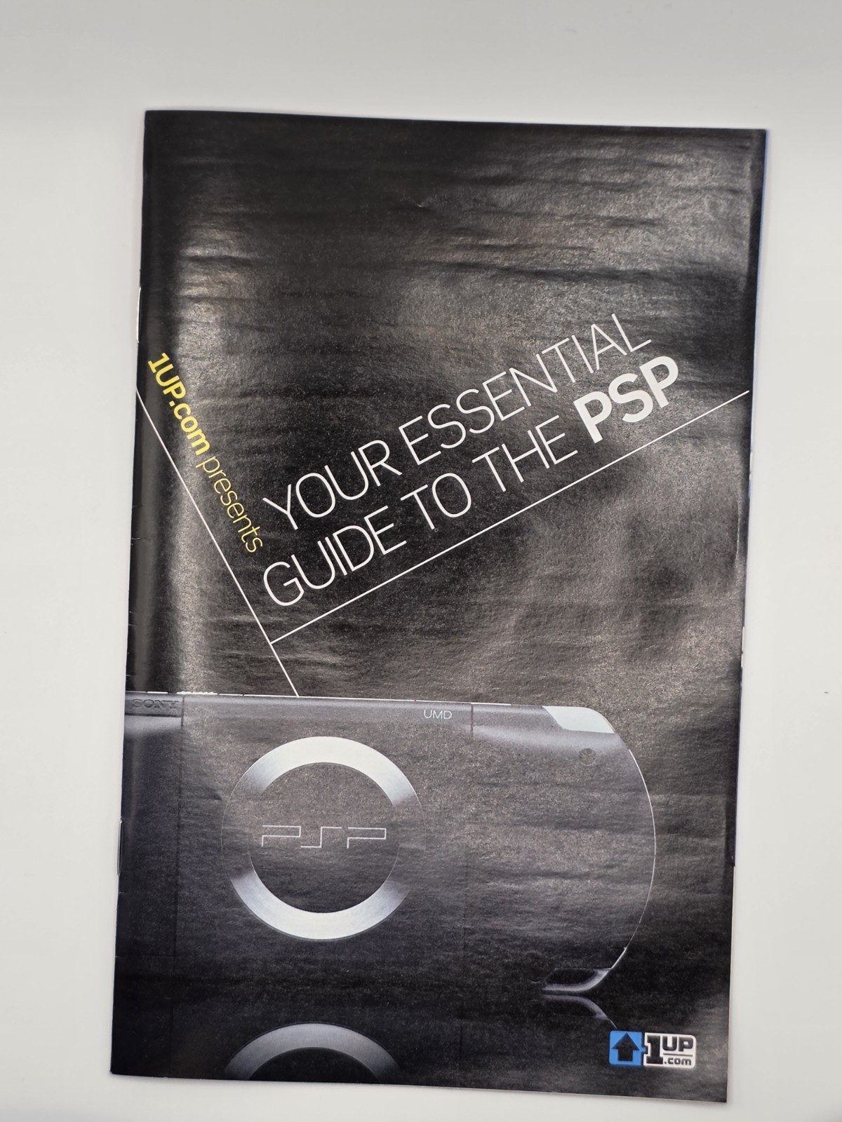 1UP.com Essential Guide to the PSP 2005 Sony PlayStation Portable Rare