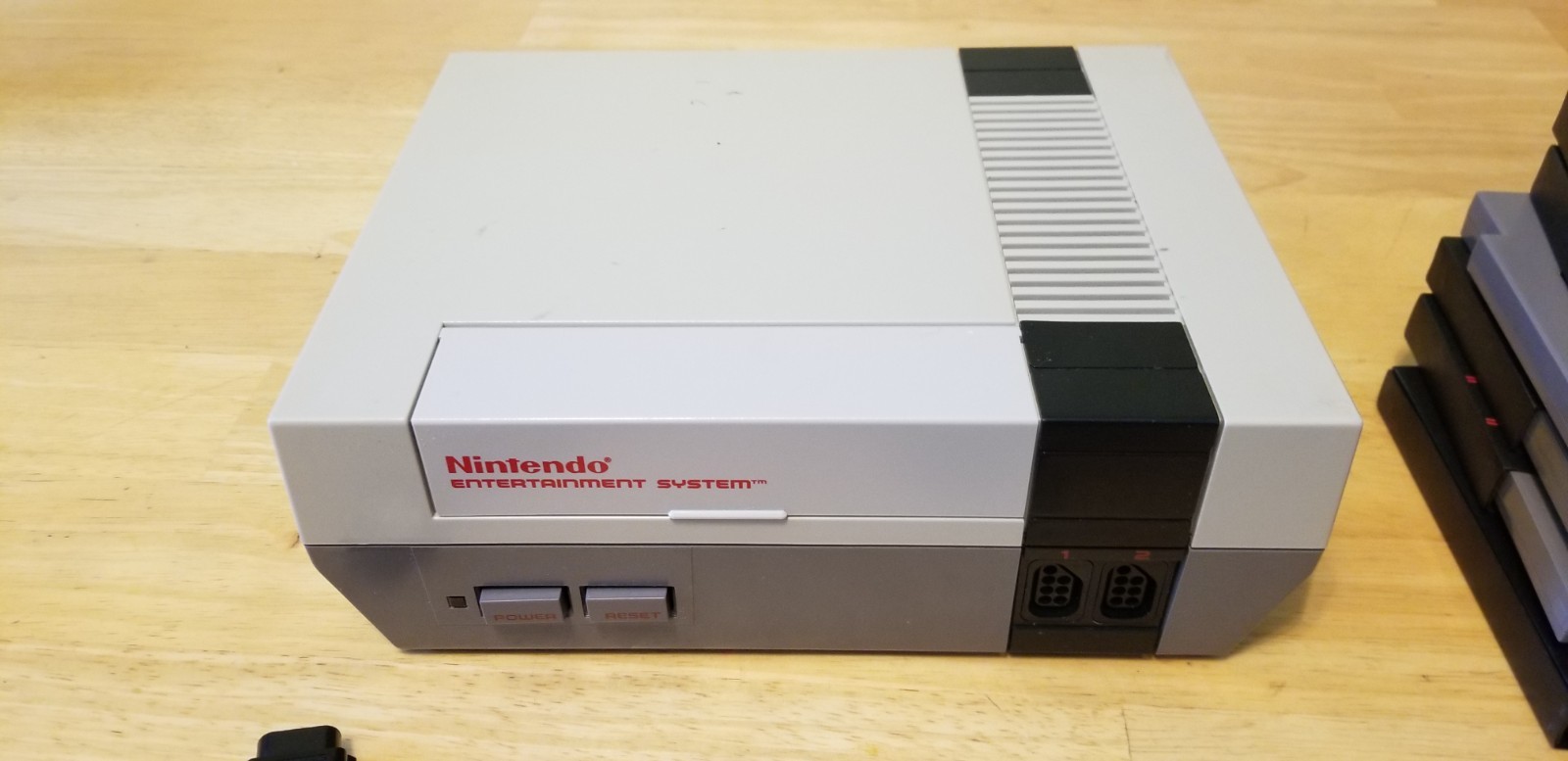 Original Nintendo NES Console Controllers, Zapper, 14 games, New 72 pin, READ