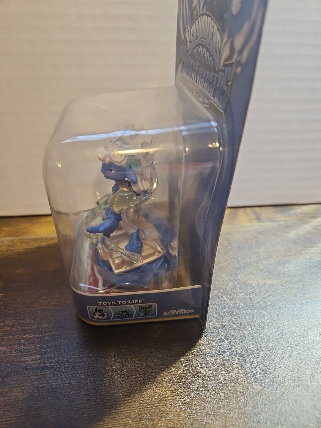 Power Blue Splat – Skylanders Superchargers Damaged Box