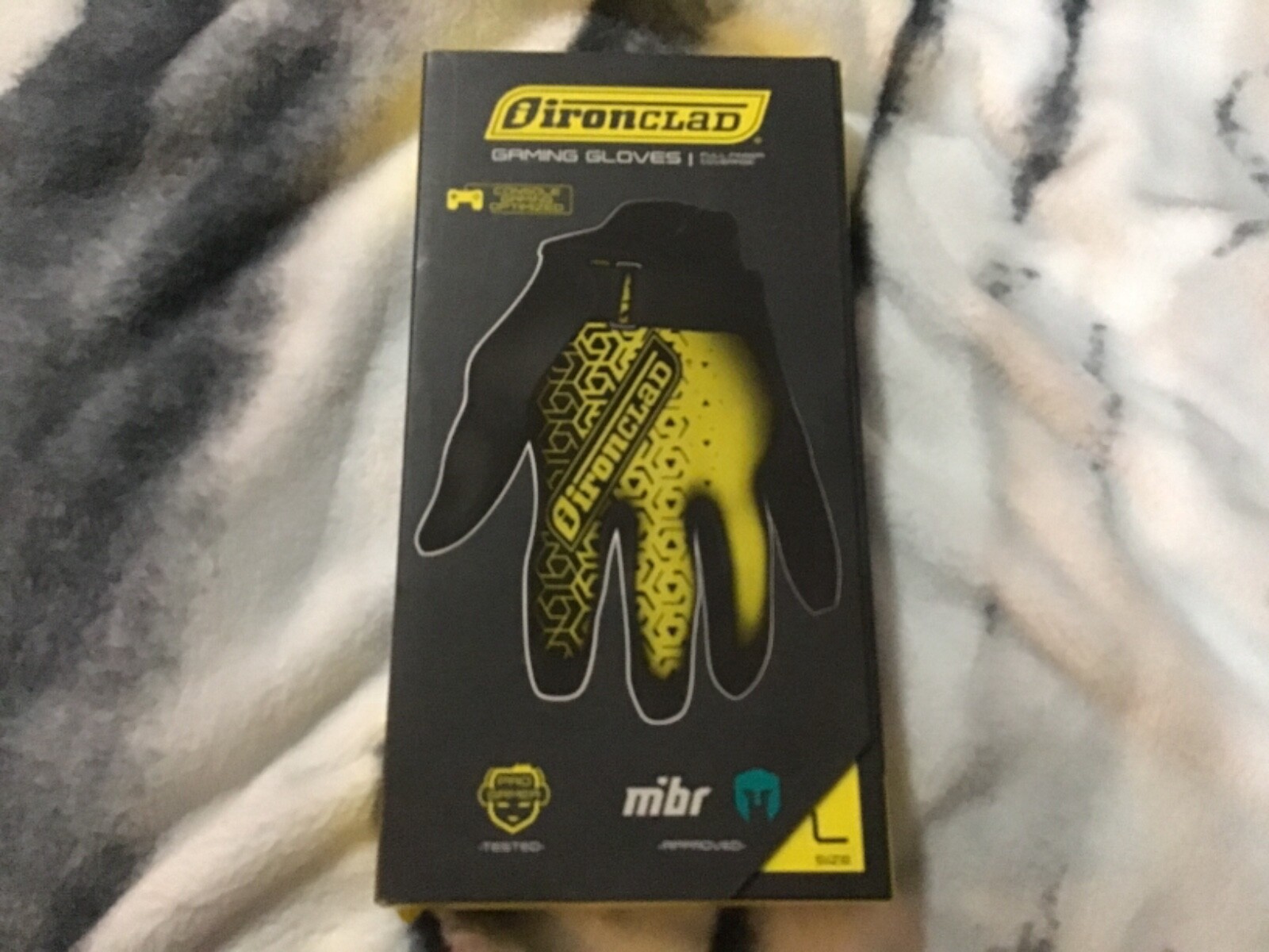 Ironclad Console Gaming Gloves, Precision Fit, Performance Grip, Touchscreen Com