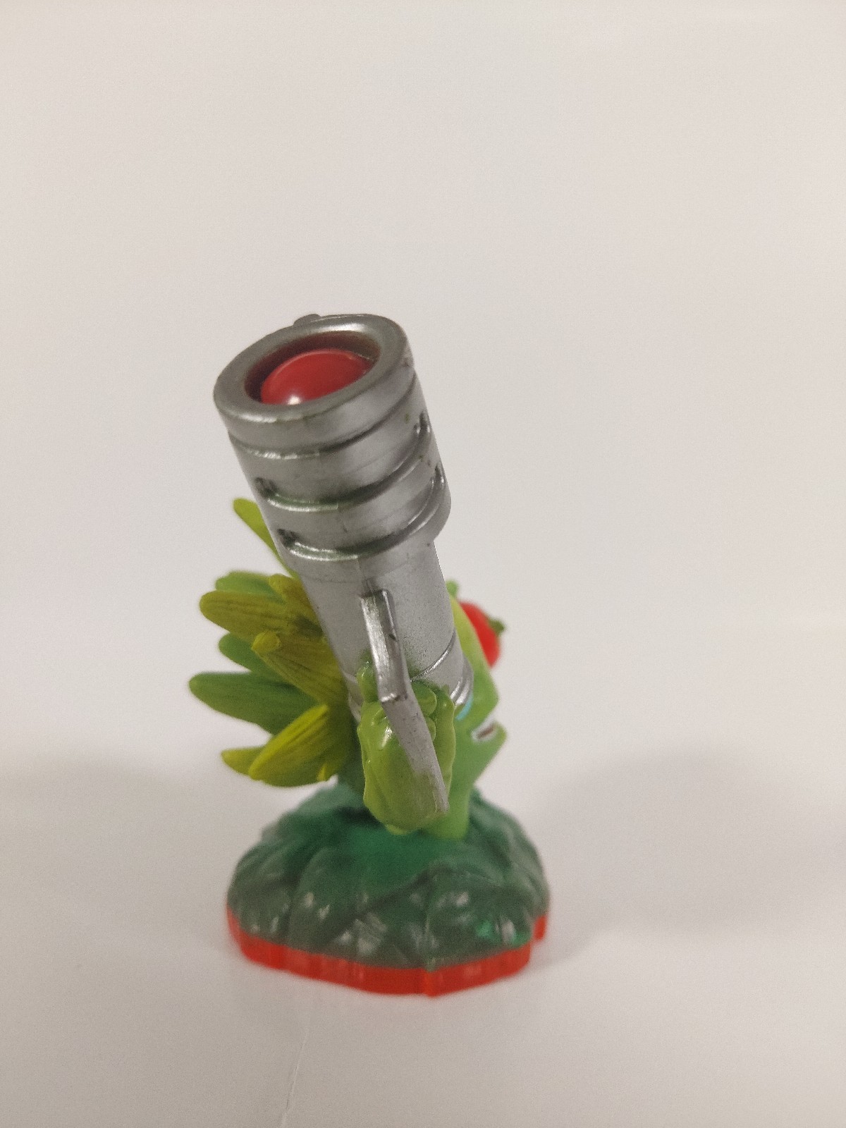 Skylanders Trap Team Figures ● Bushwhack • Food Fight • Snap Shot ● Activision