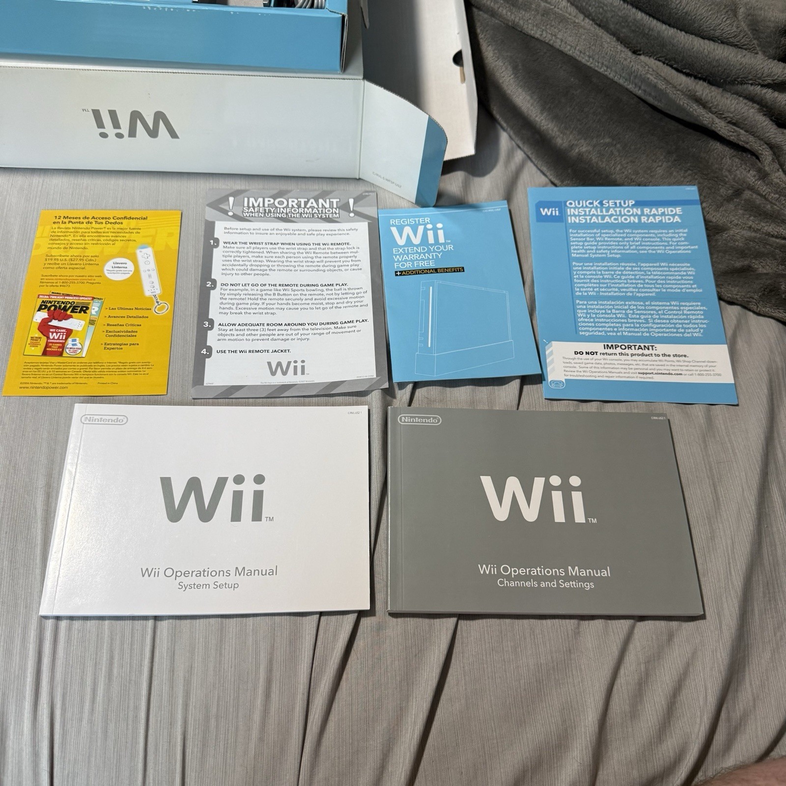 Nintendo Wii Sports White Console CIB – Manuals Cords – Tested Working – CLEAN!!