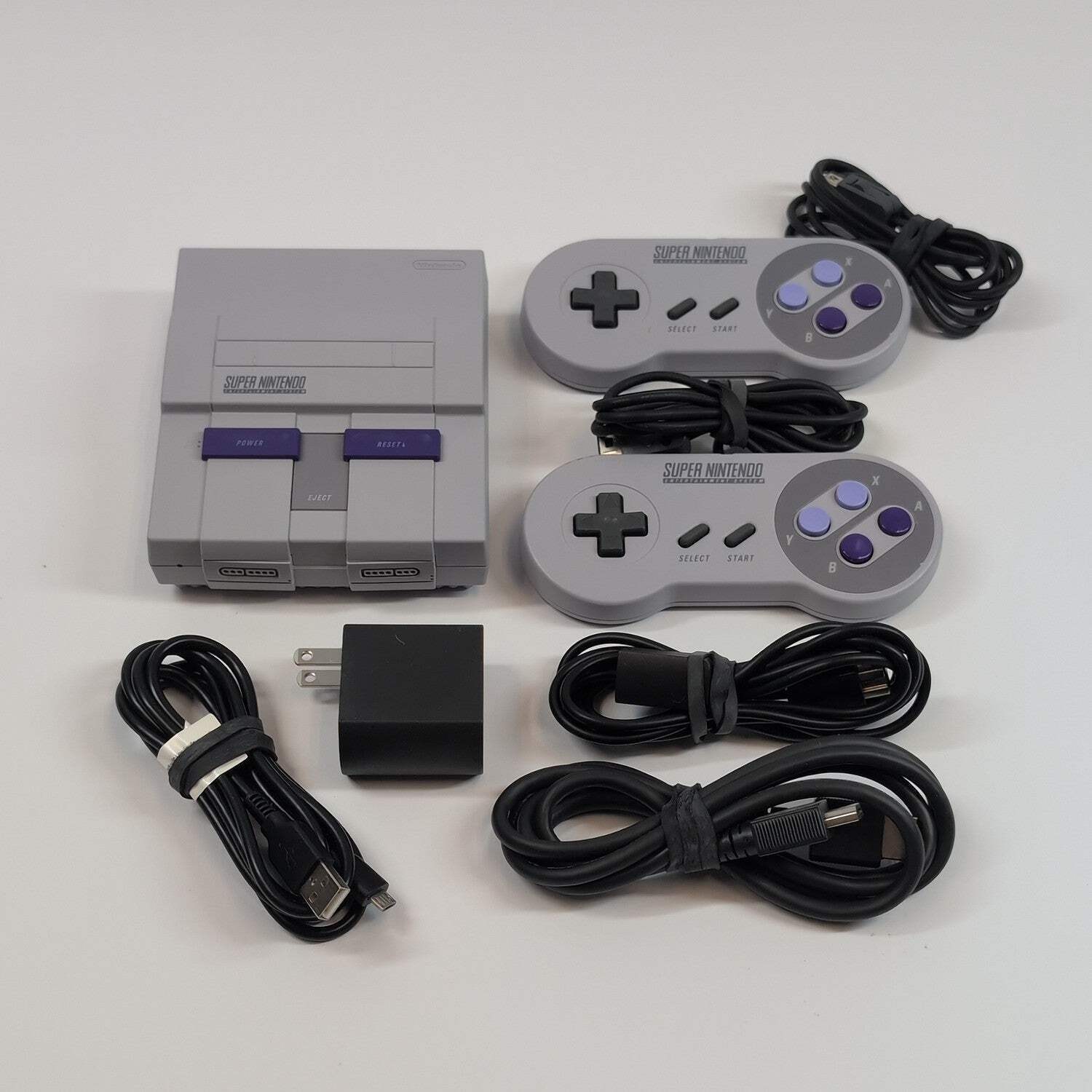 Super Nintendo SNES Classic Edition Console Gaming System CLV-201 Gray