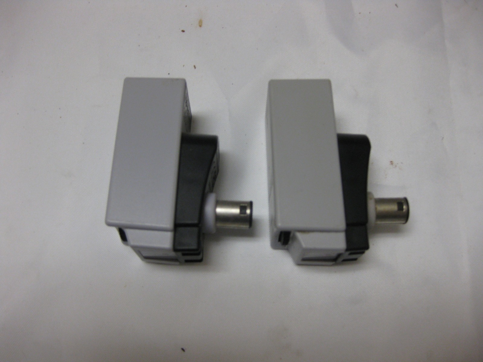 Lot of 2 Nintendo Gamecube Wavebird Dongles DOL-005 For Parts Or Repair