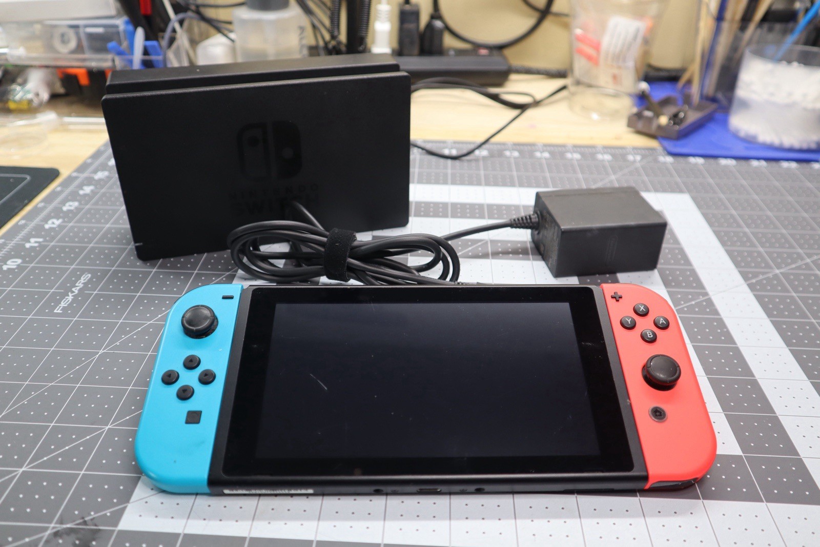 Nintendo Switch HAC-001 Console With Dock and Charger