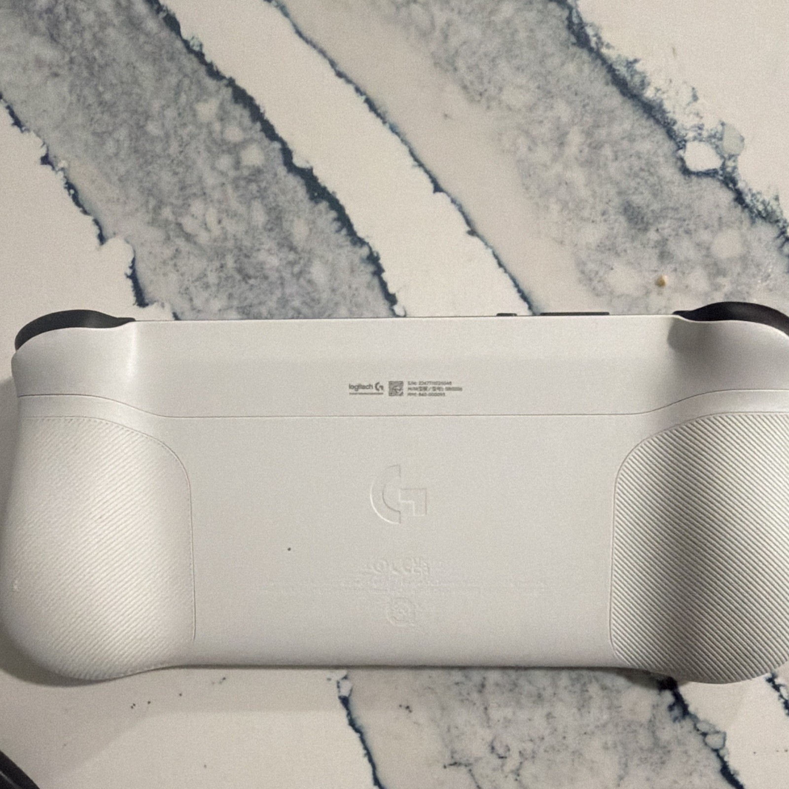 Logitech G Cloud Handheld Gaming Console White Android 64GB 1080p Wi‑Fi USB‑C