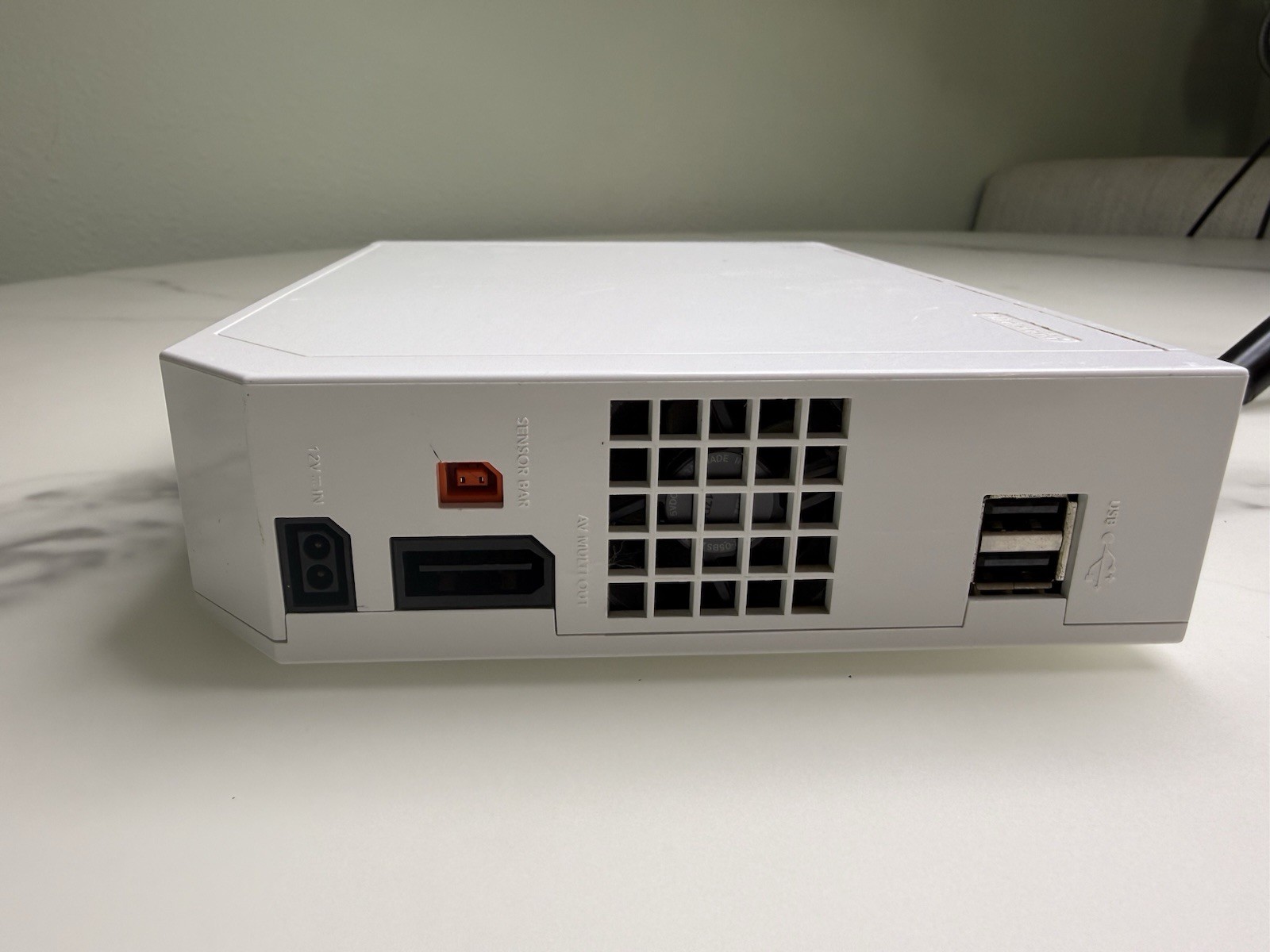 Nintendo RVL-101 Wii Console White Bundle With 6 Controllers Tested.