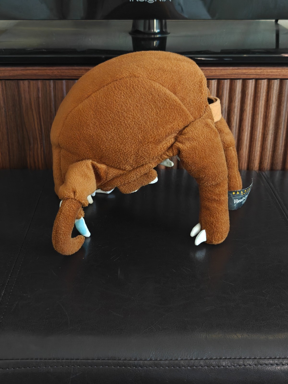 Half Life 2 Head-Crab Plush Hat [Valve Store Exclusive]