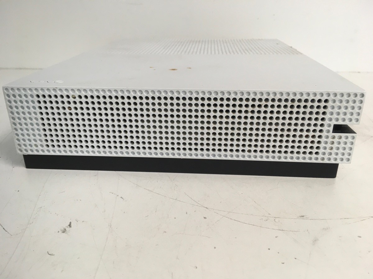 MICROSOFT XBOX ONE S – CONSOLE – 500GB – 1681 (P24034495)
