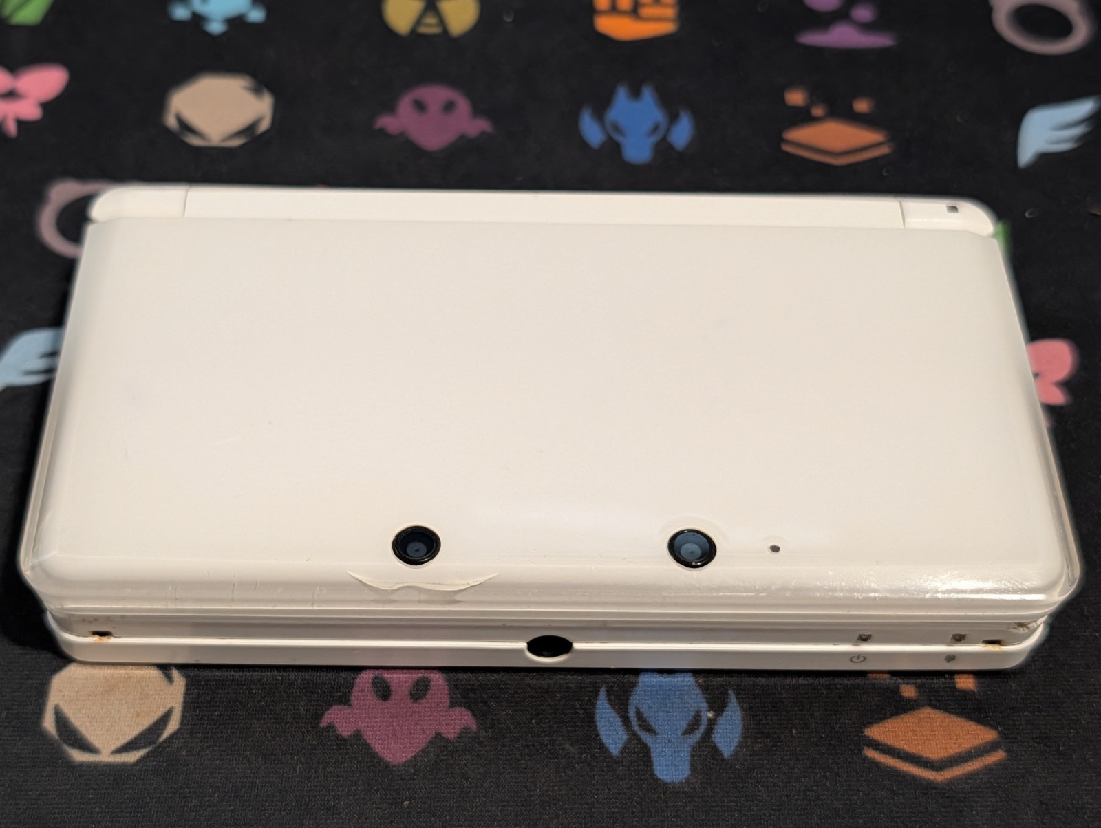 Nintendo 3DS Ice White Region Free Console w/ Charger & Stylus E201