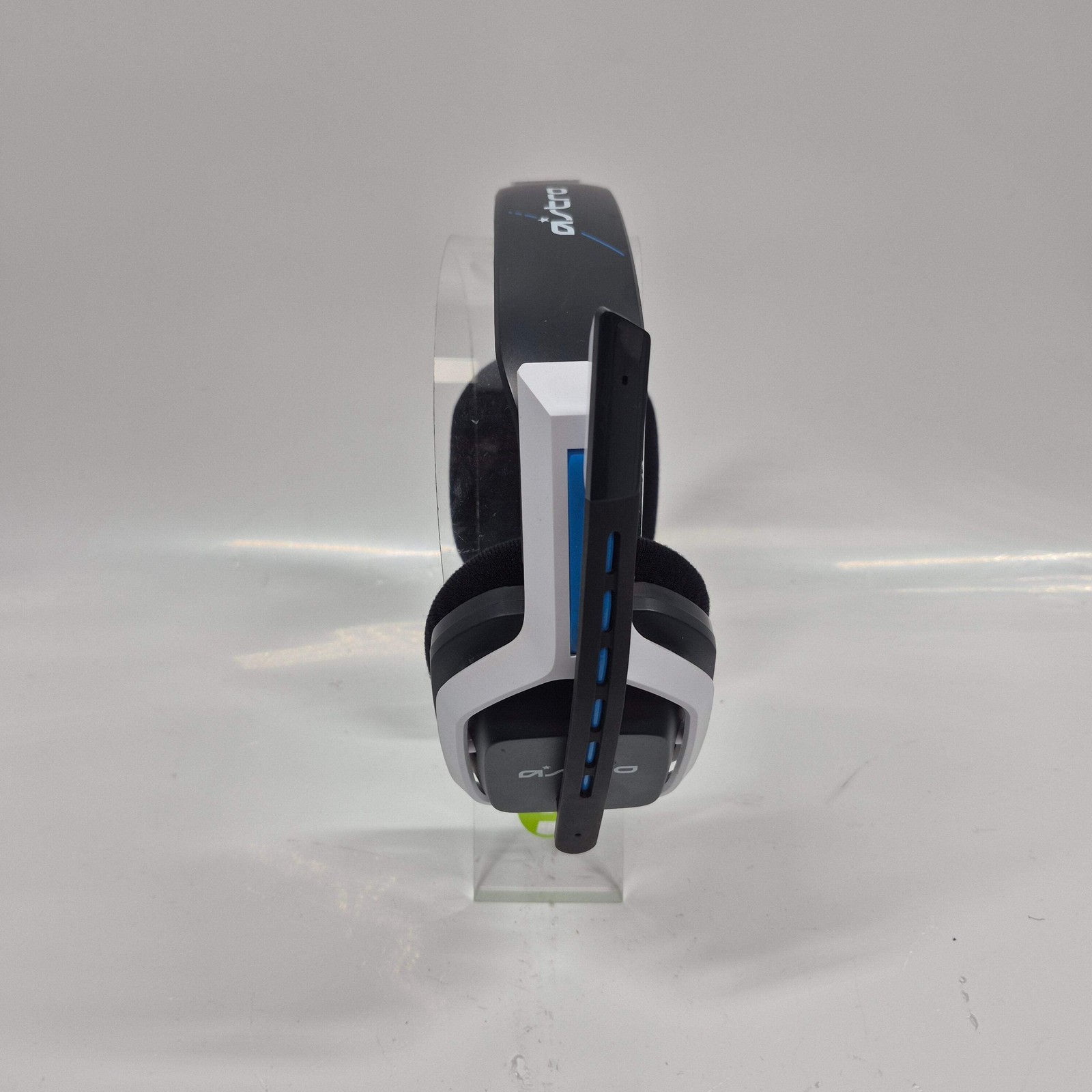 Astro A20 Gaming Headset White Wireless Gaming Headset Multi-Platform