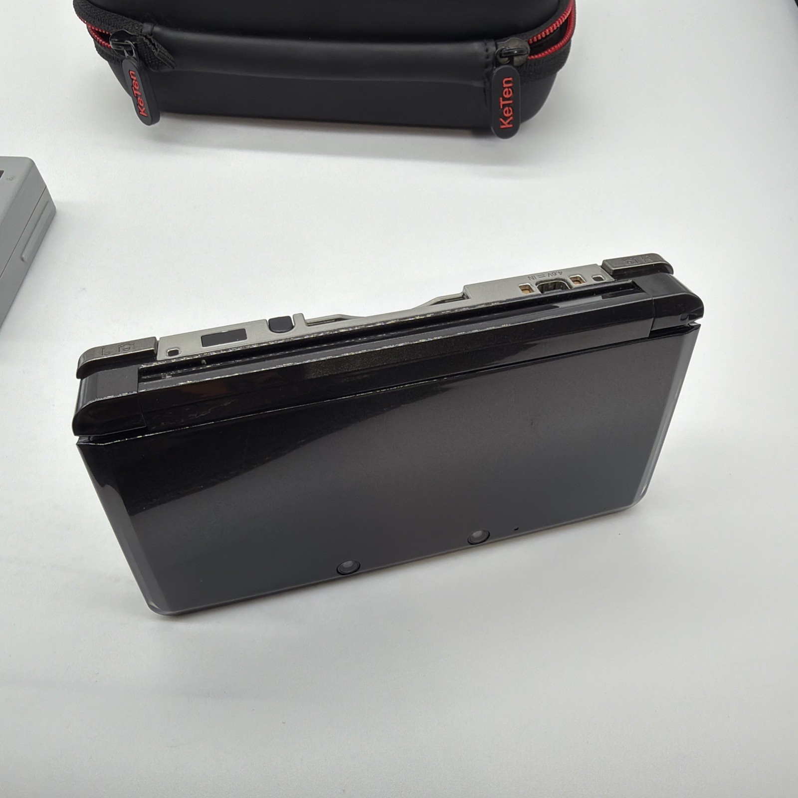 Nintendo 3DS Cosmo Black Handheld System – CRT-001 (Jpn) Japanese