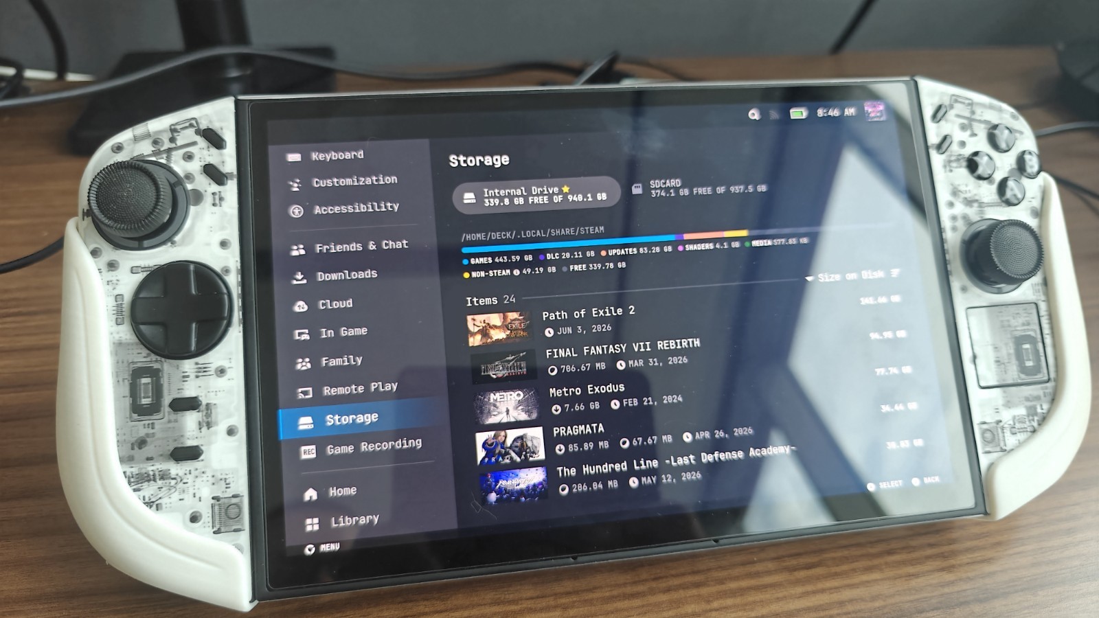 Lenovo Legion Go 2 OLED PC AMD Ryzen Z2 Extreme 32GB 1TB SSD +1TB MicroSD Bundle