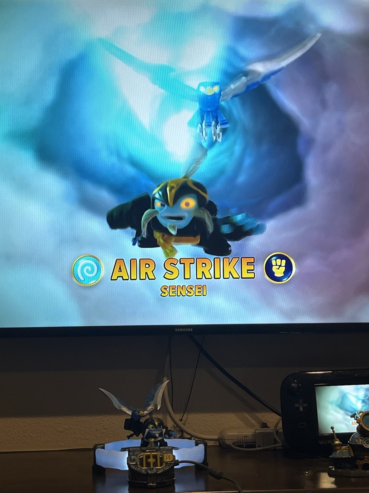 Skylanders Gryphon Park Observatory Adventure Pack W/ Master Air Strike TESTED!!