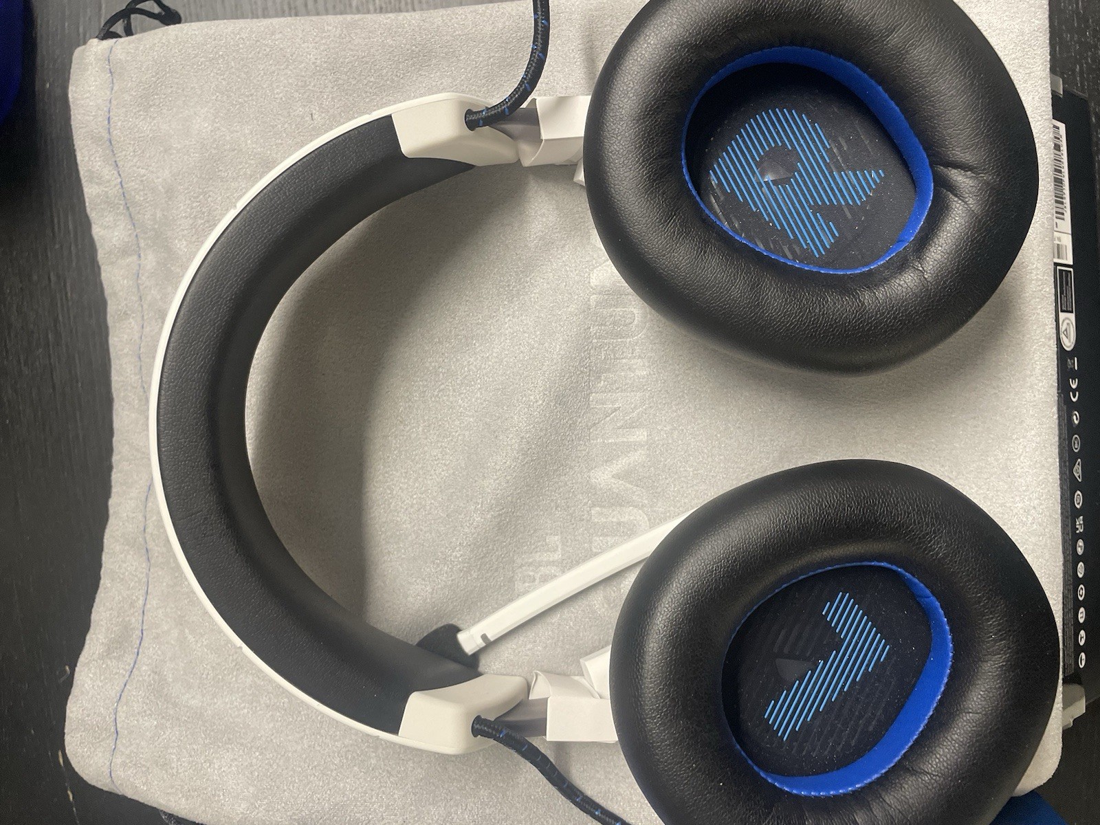 JBL Quantum 910P Wireless ANC Over-Ear Gaming Headset w/ Boom Mic White