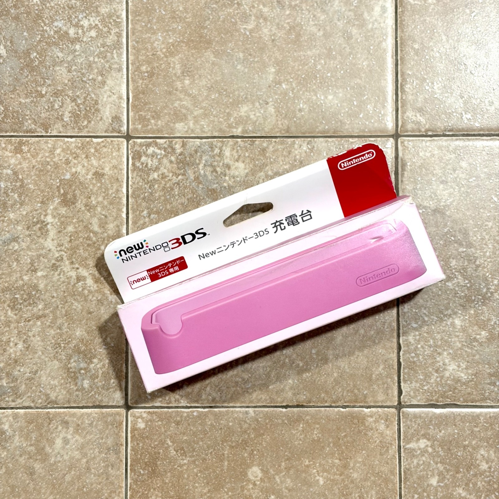 Official NEW Nintendo 3DS Charging Stand Cradle Pink OEM Japan CTR-007 Open Box
