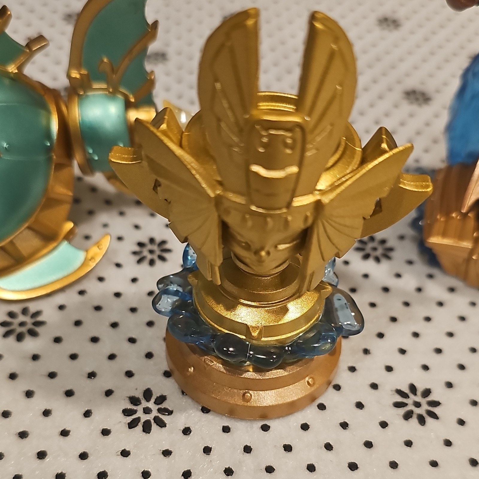 Activision Skylanders SuperChargers Gill Grunt Vehicle Figure Metallic Gold