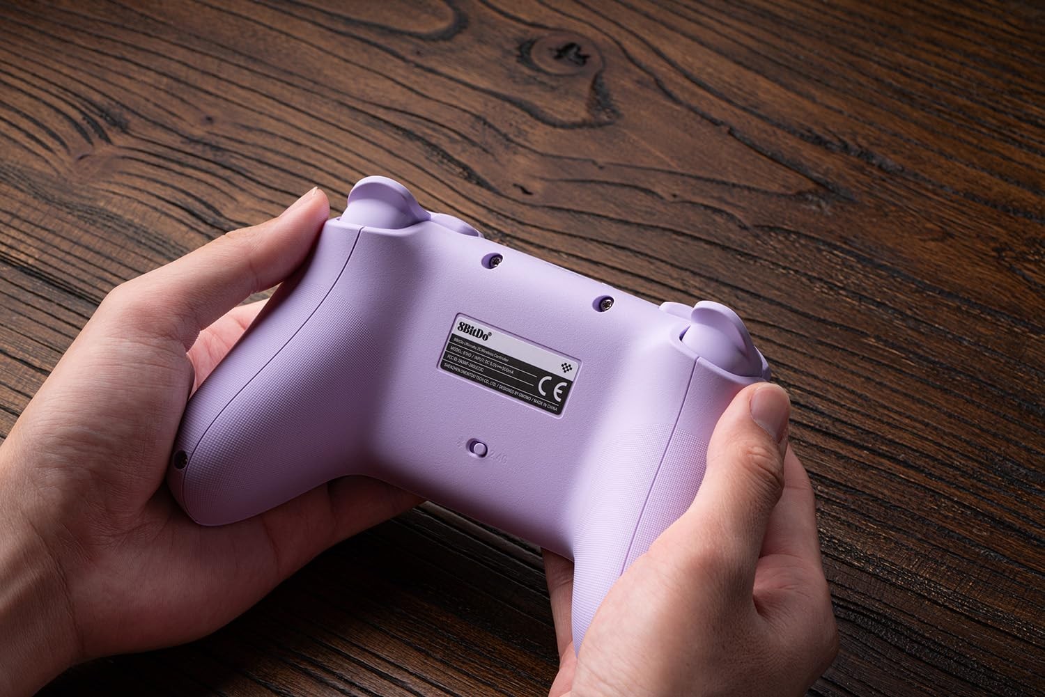 Customizable Ultimate 2C Wireless Gamepad for Windows & Android, 13 Buttons