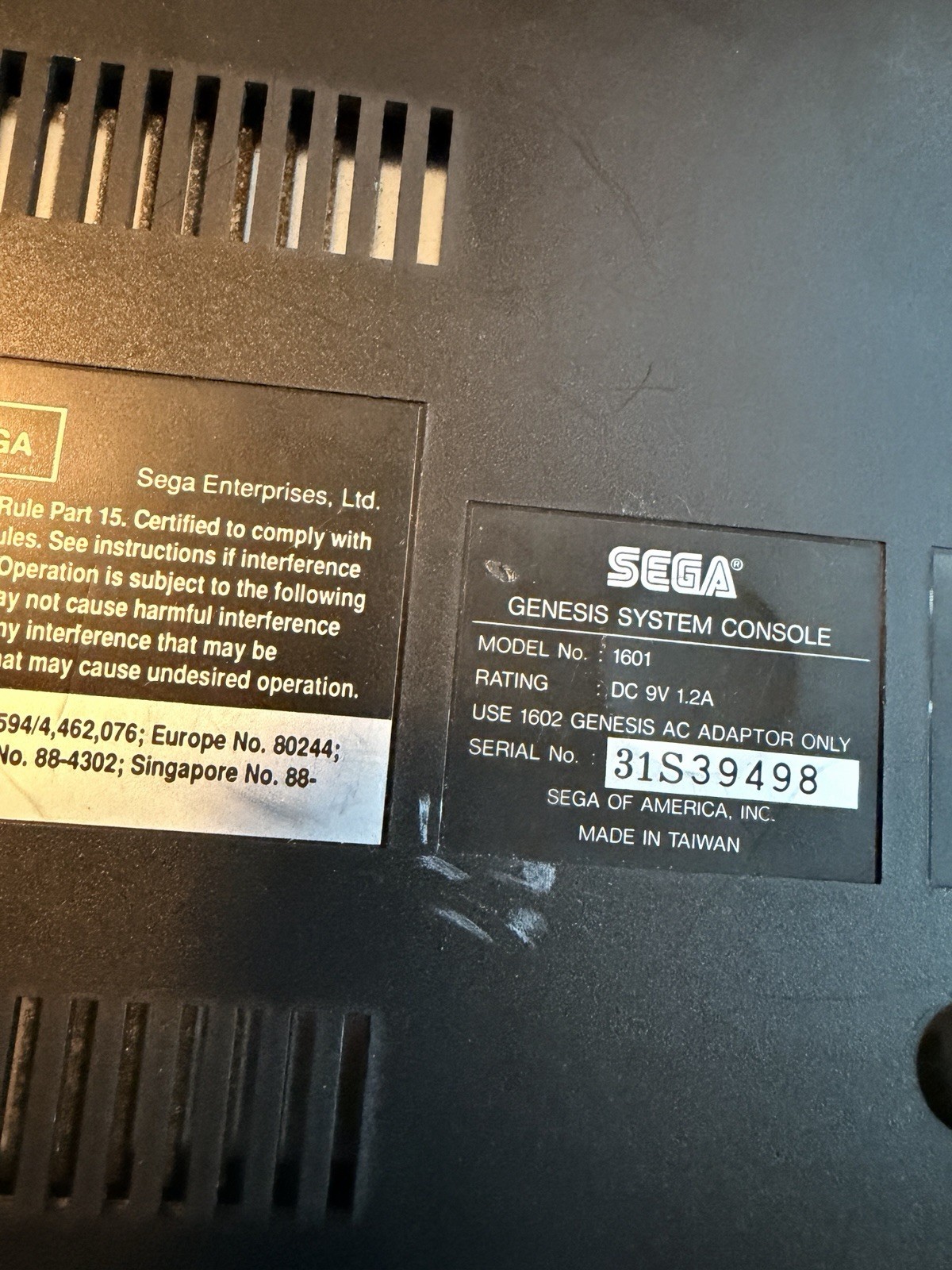 COMBO: Sega genesis console model 1601 & Sega cd model 1690 – SEE LISTING