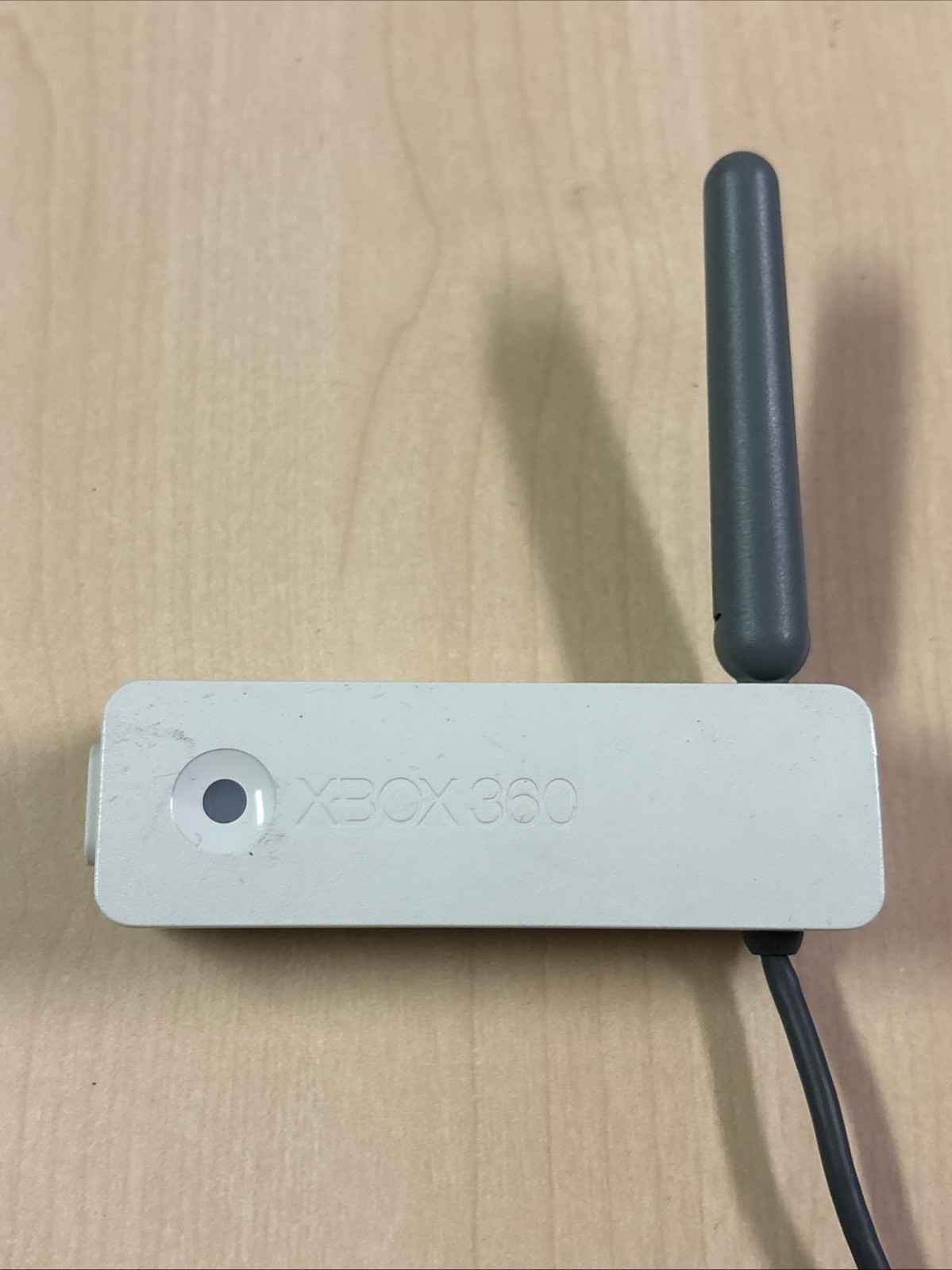 XBOX 360 WIRELESS NETWORK ADAPTER & 256MB MEMORY CARD