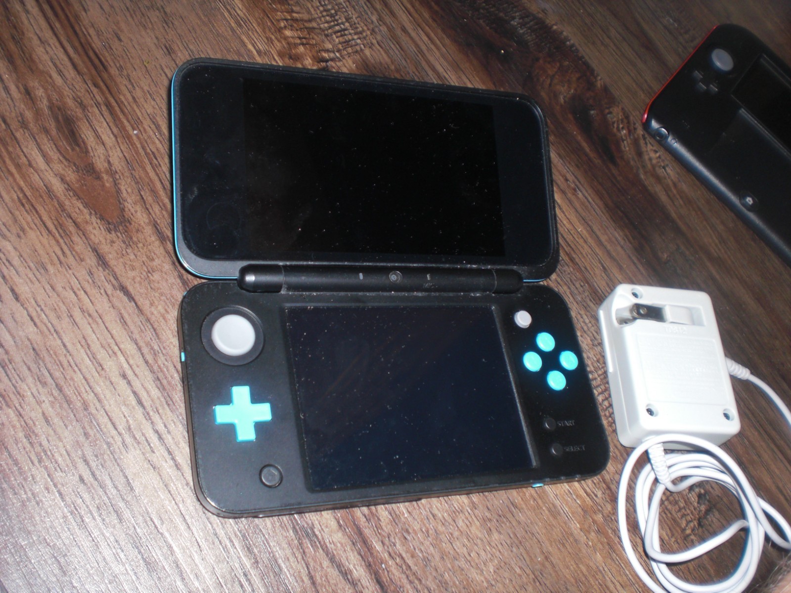 Nintendo New 2DS 3DS XL Console Black Blue Plays 3DS DS 2DS Games System TESTED