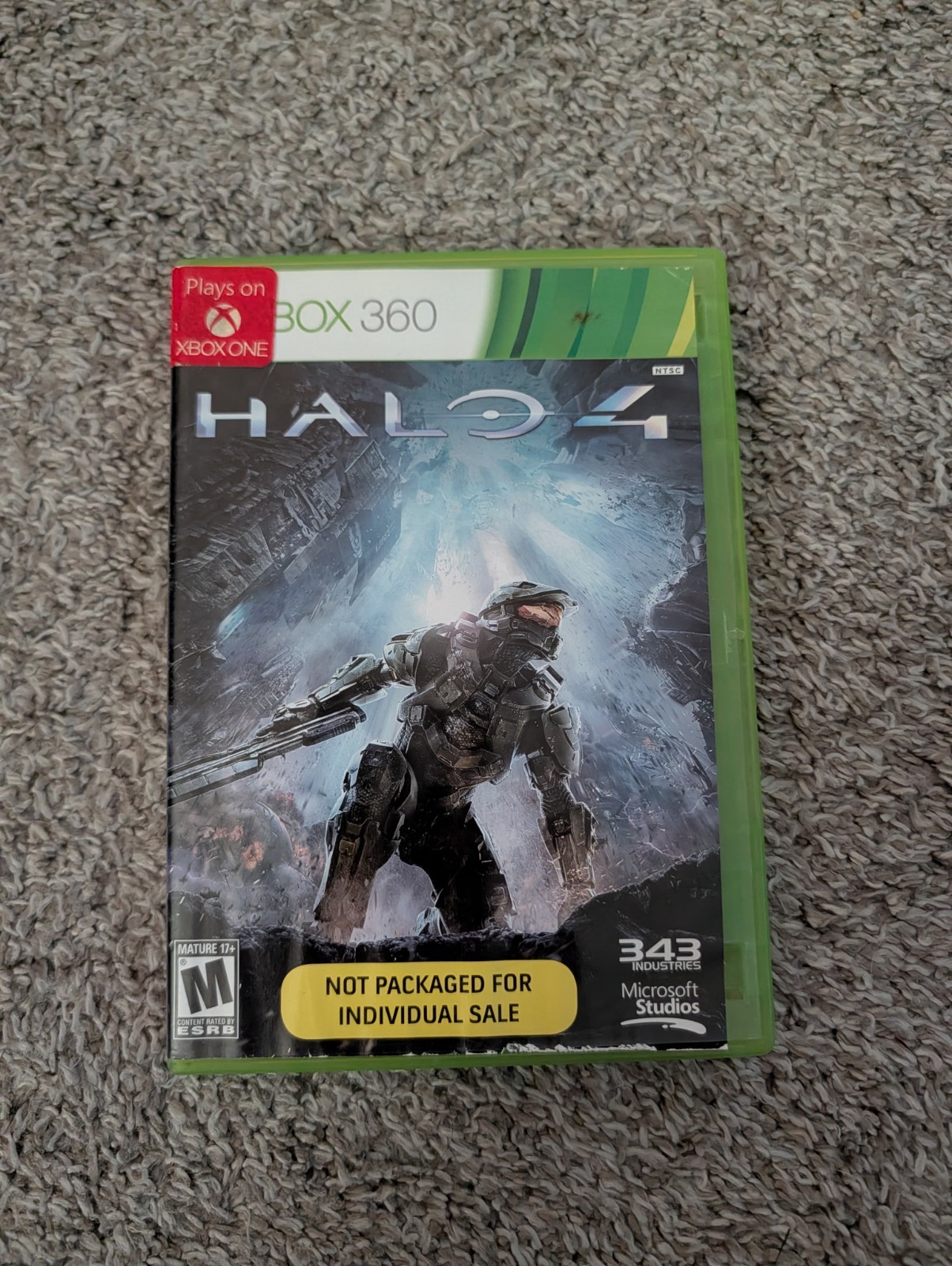 Halo 4 Microsoft Xbox 360 Complete 2-Disc Set, 2012 Edition