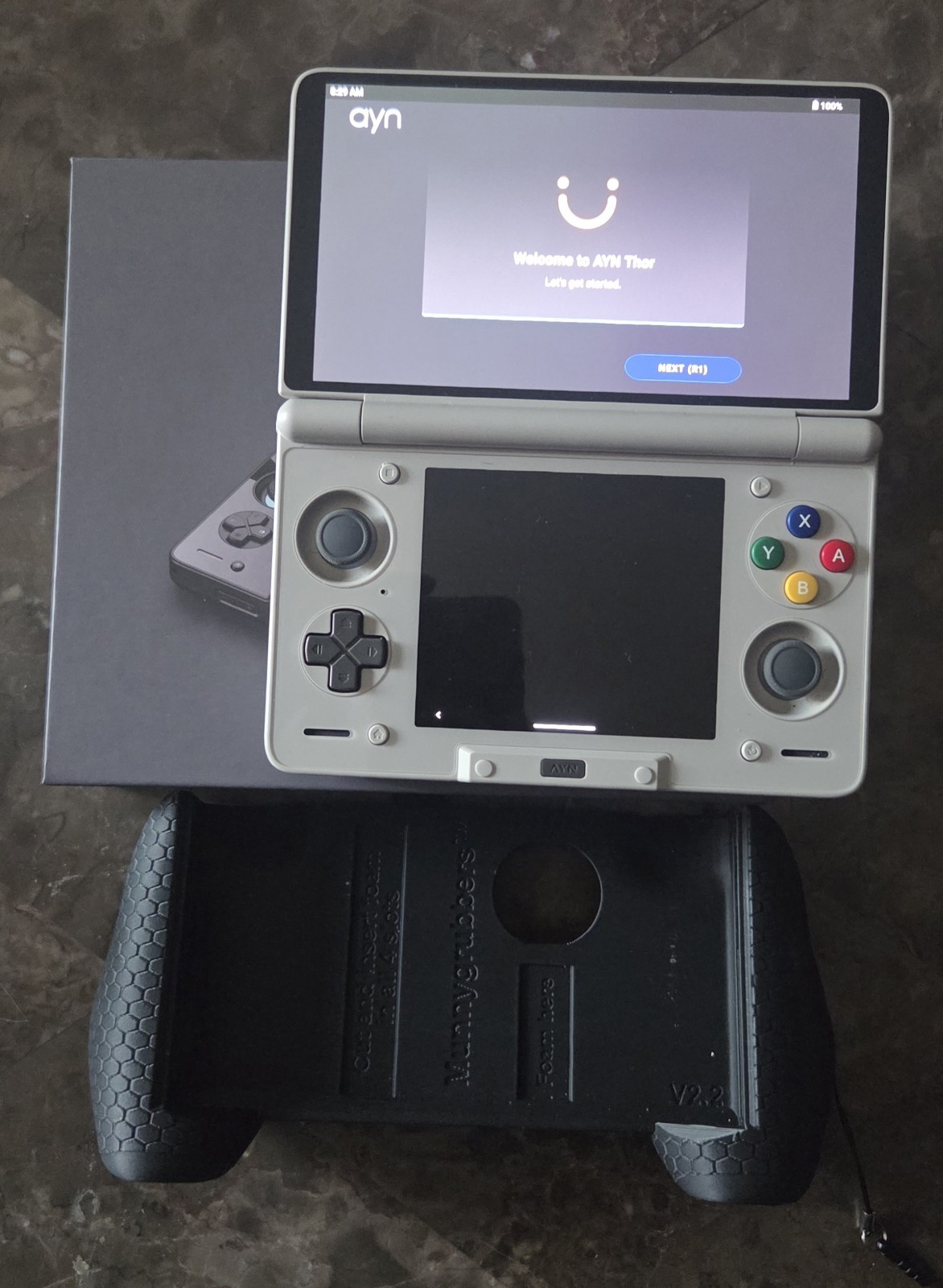 Ayn Thor Max White 16GB RAM + 1TB Storage – Handheld Console