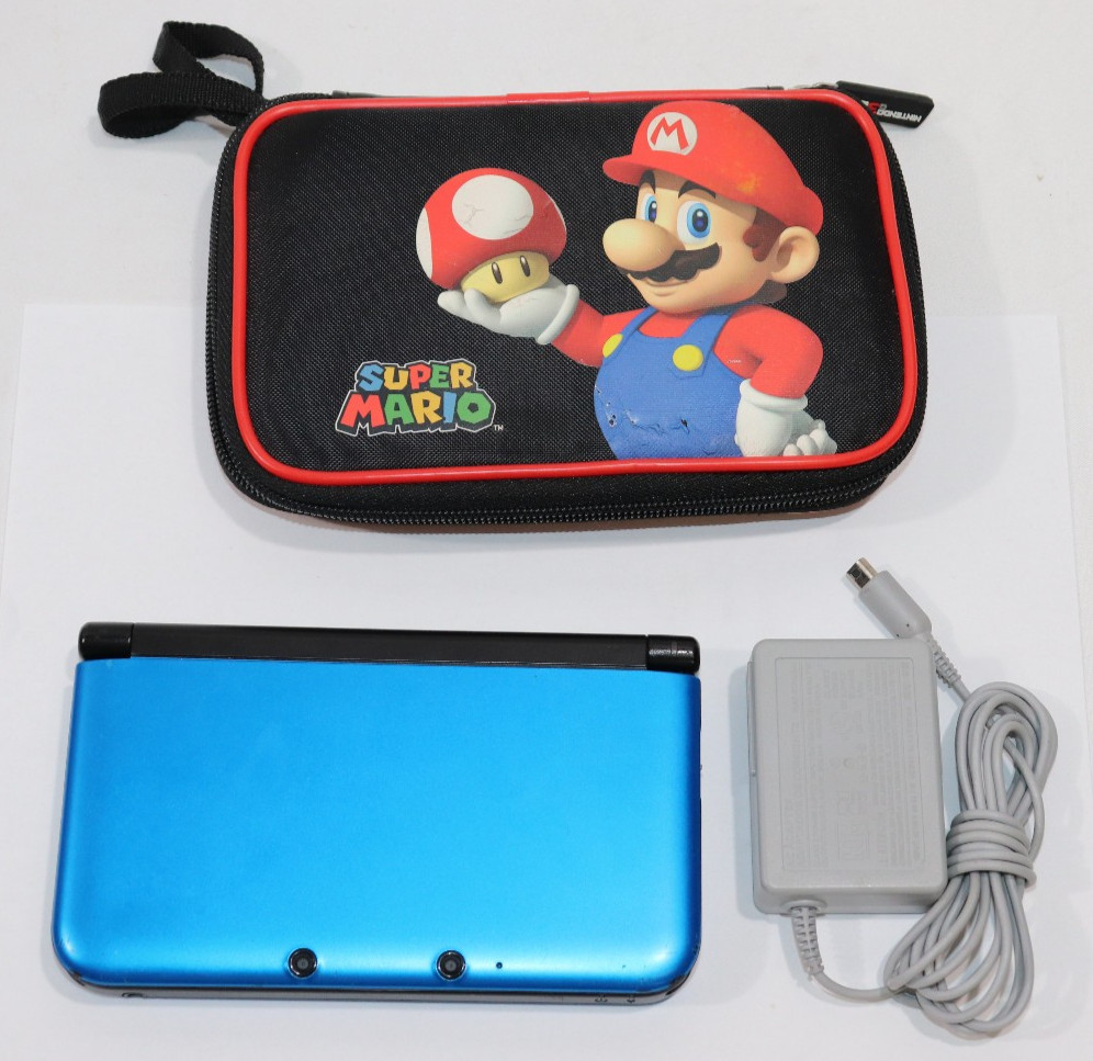 Nintendo 3DS XL Blue Black Handheld Console System SPR-001 Tested