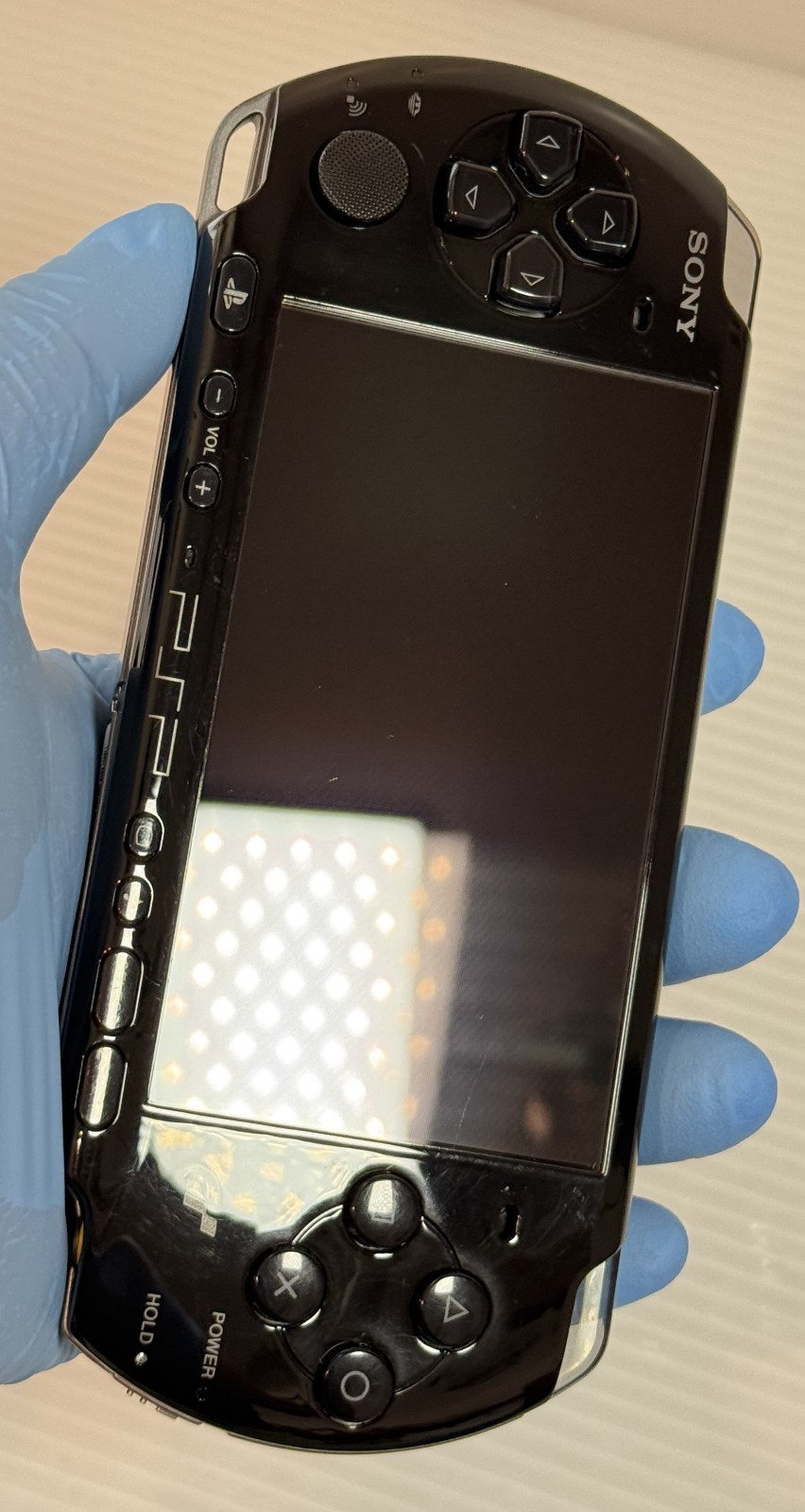 Sony PSP-3000 Console Gran Turismo Limited Region free w/Pouch etc, – Excellent