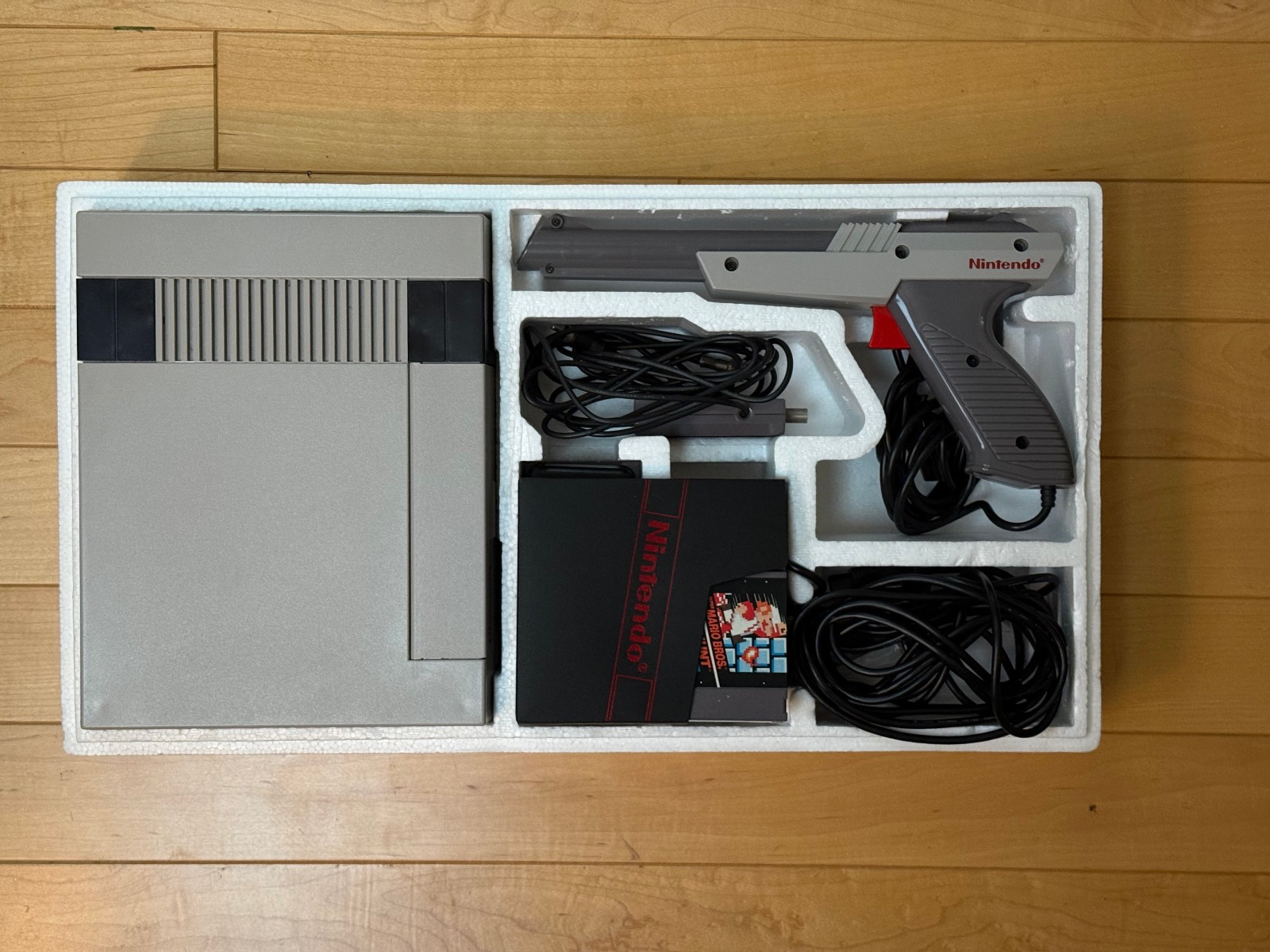Nintendo NES Action Set CIB, Great Condition, w/ Paperwork AND MISTAKE see desc