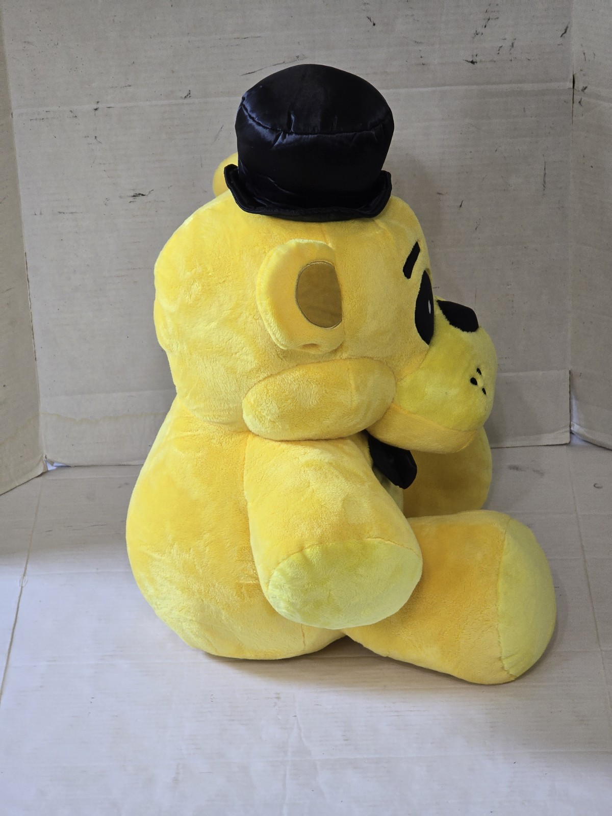 Jazwares Five Nights at Freddy’s GOLDEN FREDDY Jumbo Plush GameStop Exclusive