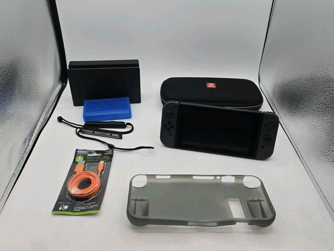 Nintendo Switch Handheld Console – Black/grey Joy-Cons – Excellent Bundle