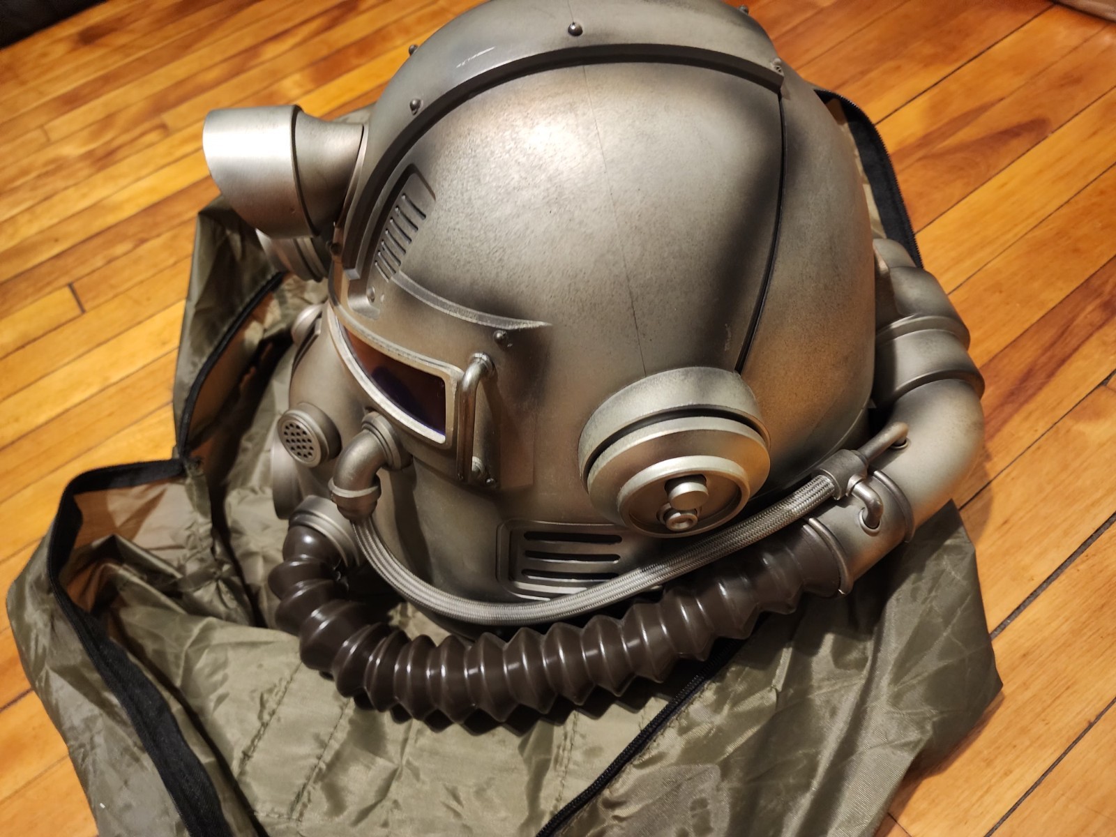 Fallout 76 Helmet Power Armor Edition