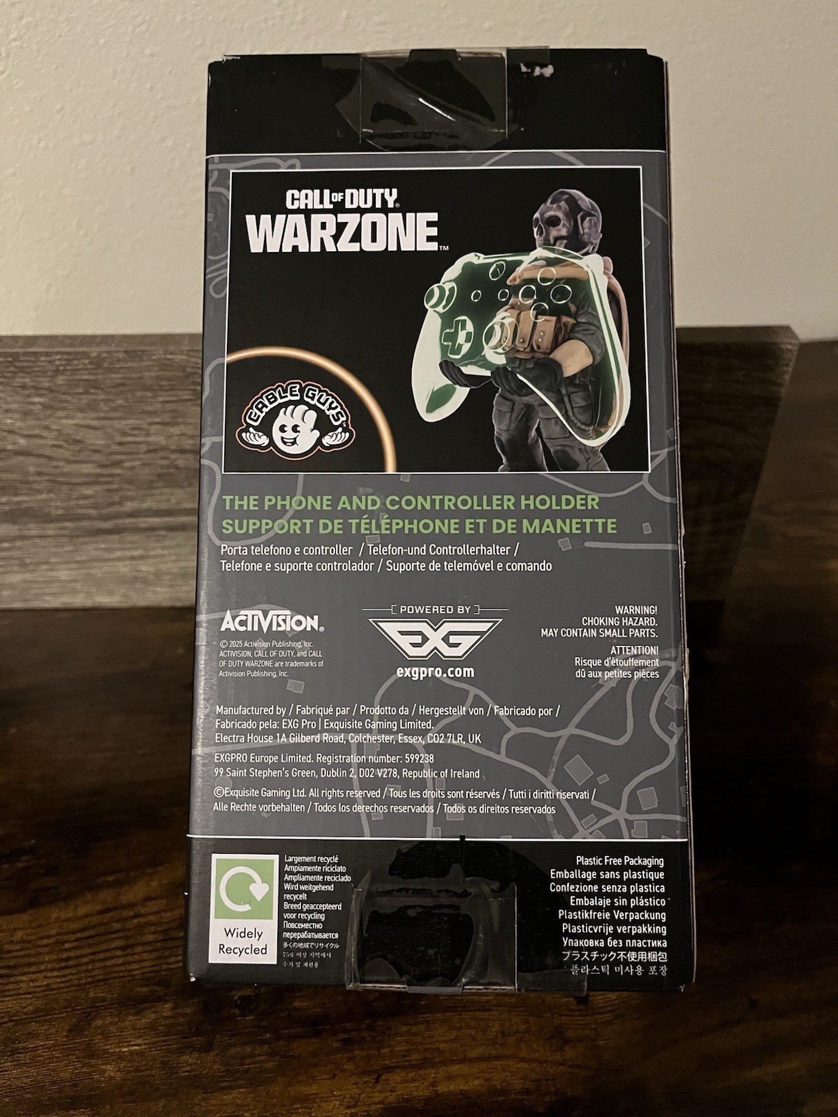 Cable Guys Call of Duty: Warzone Ghost Phone & Controller Holder Stand
