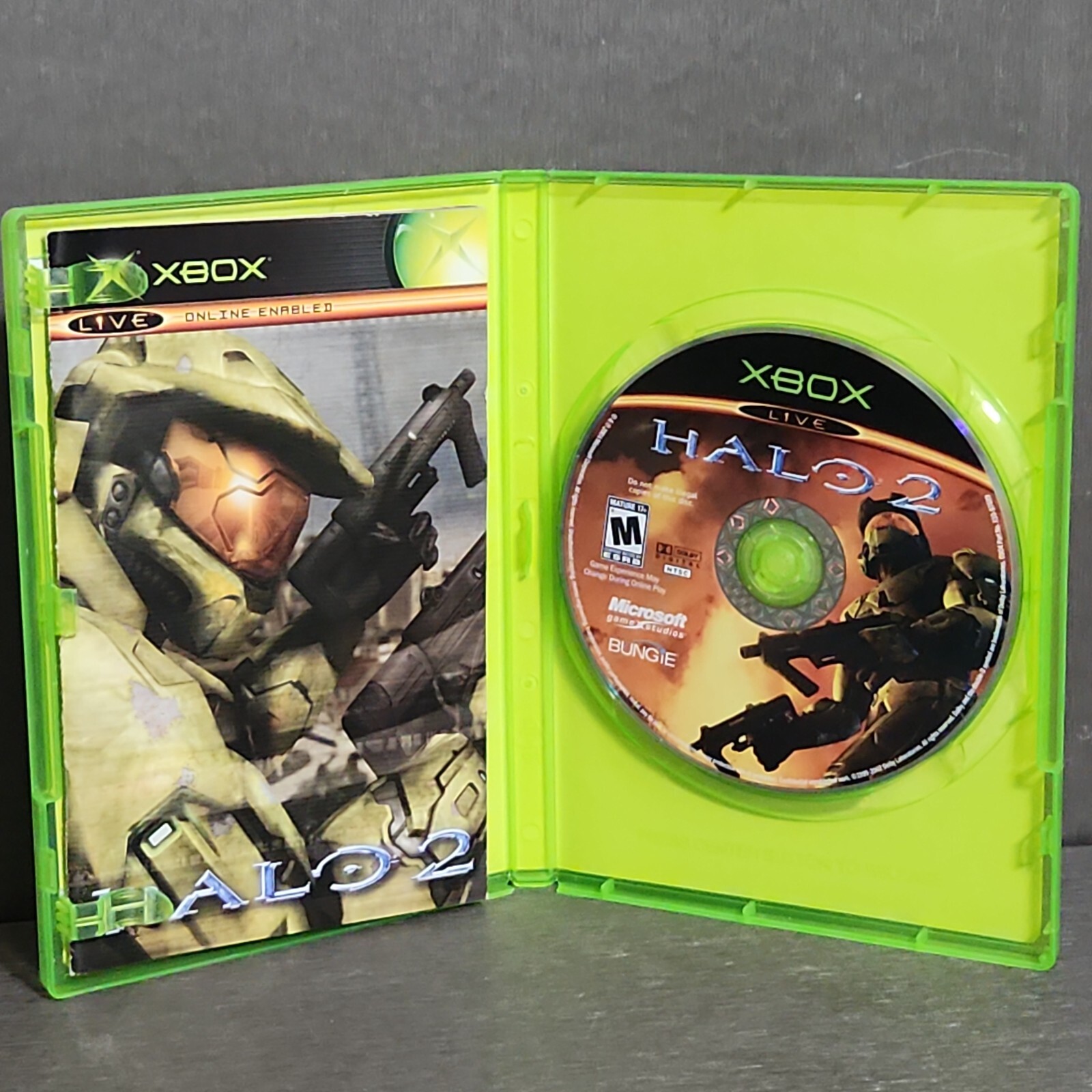 Halo 2 XBOX Complete Refurbished Excellent