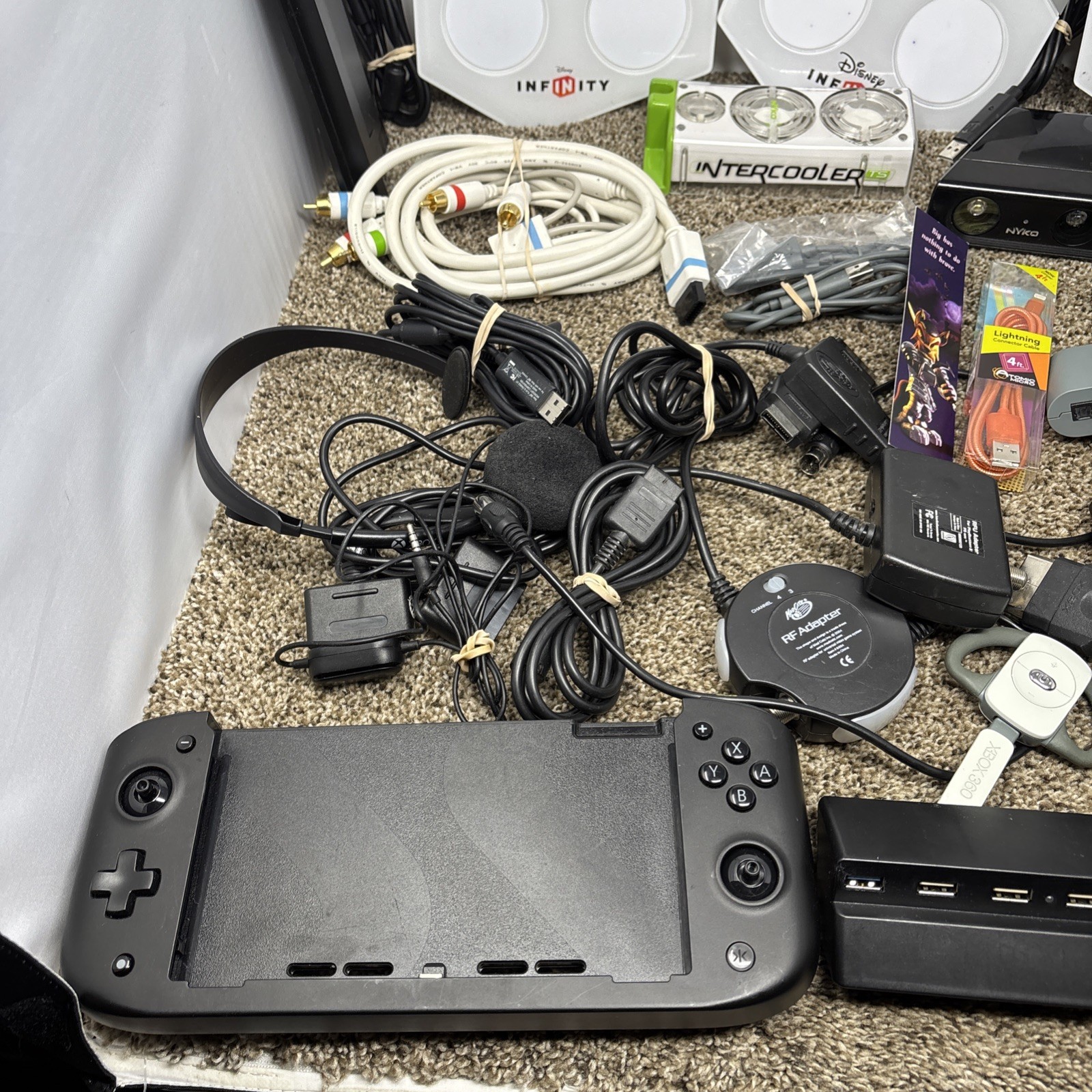 Video Game Random Cables And Accessories Lot UNTESTED
