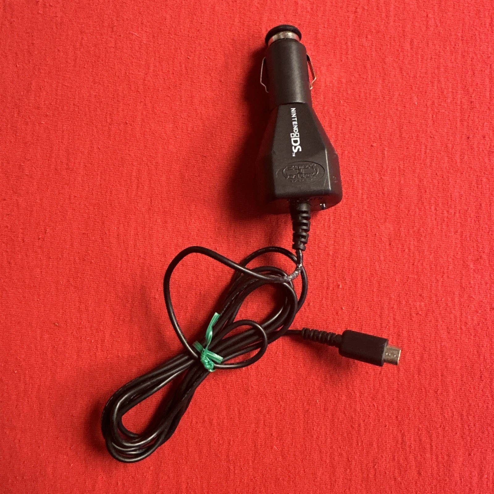 Nintendo DS Car Charger Original Good Condition DC 12v / DC 5.2V 450mA