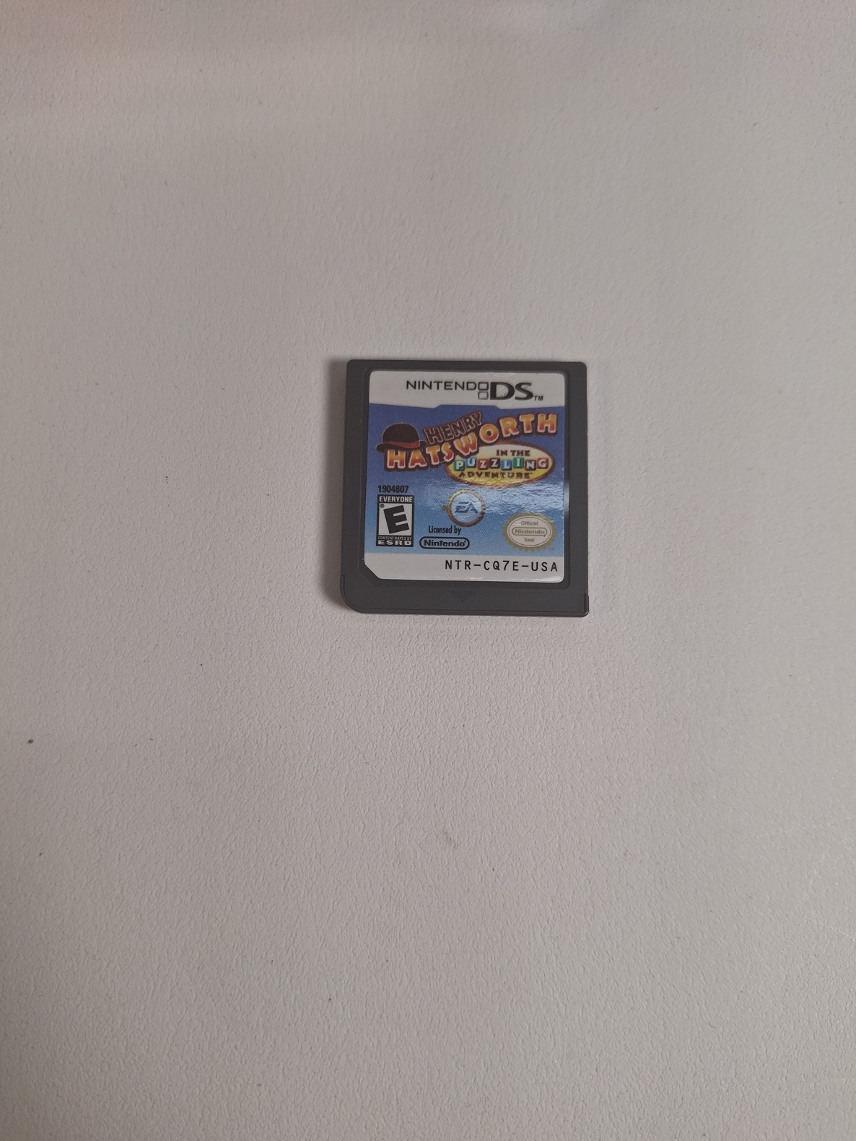 Henry Hatsworth in the Puzzling Adventure (Nintendo DS, 2009) – Complete in Box,