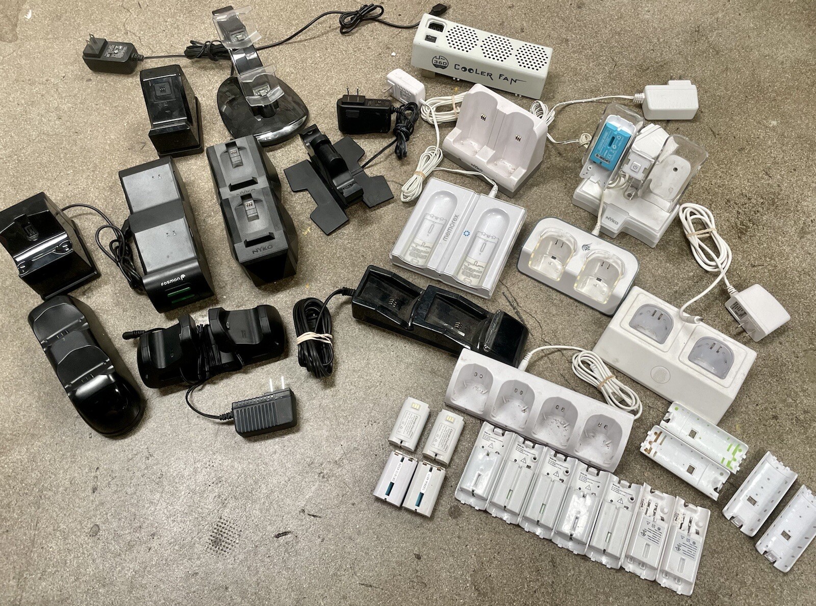 3rd Party Controller Charger Lot: PS4, Xbox 360, Wii & More