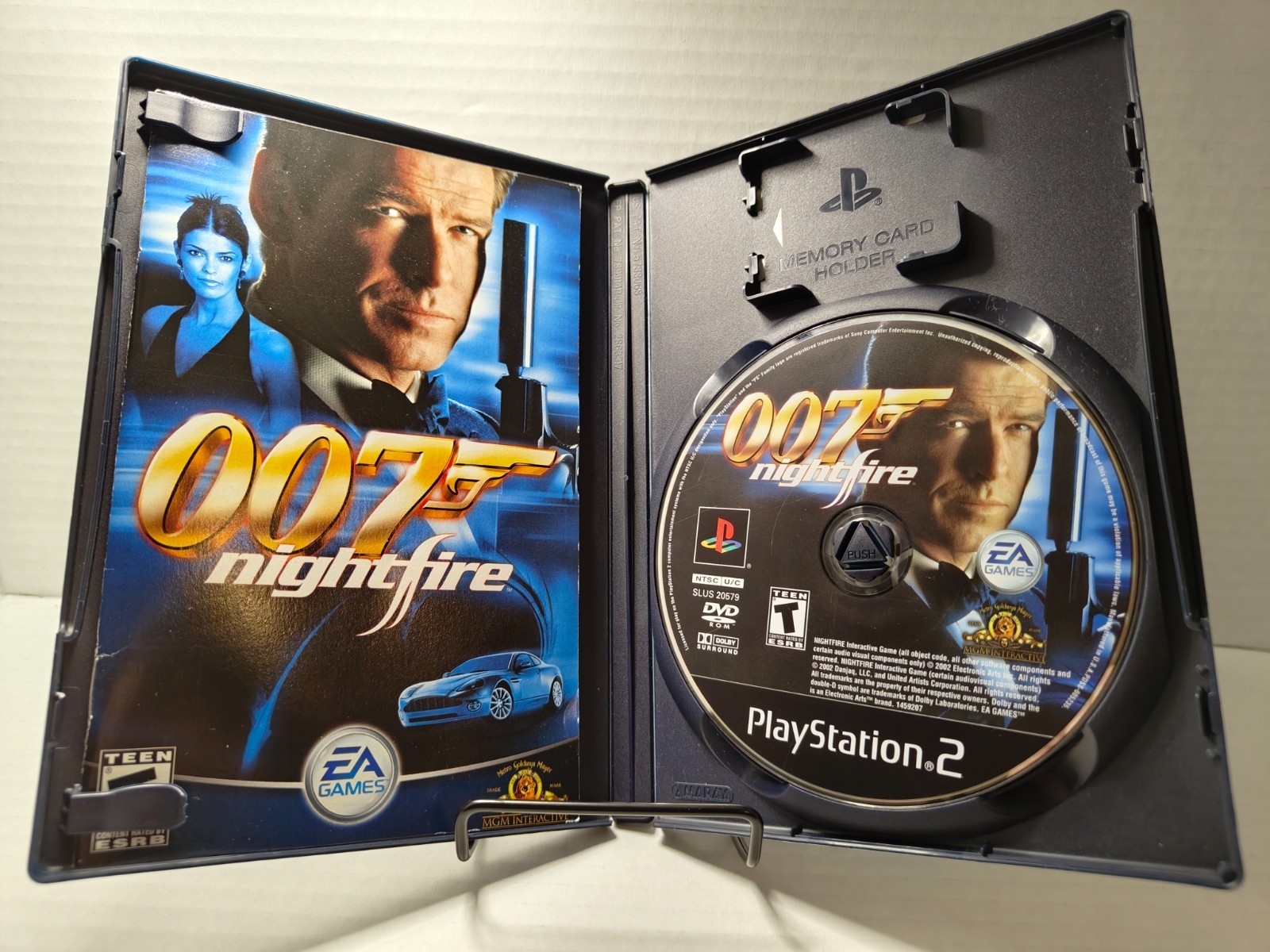 007: NightFire (Sony PlayStation 2, 2002) CIB