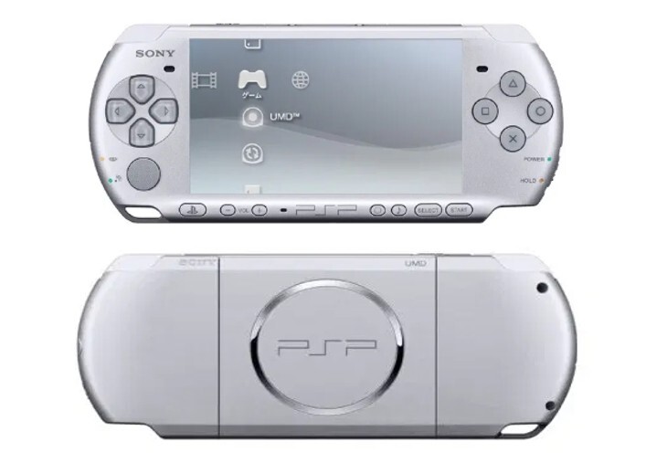 Sony PlayStation Portable 3000 System- White/Silver (Japan Import)[PSP3000 Slim]
