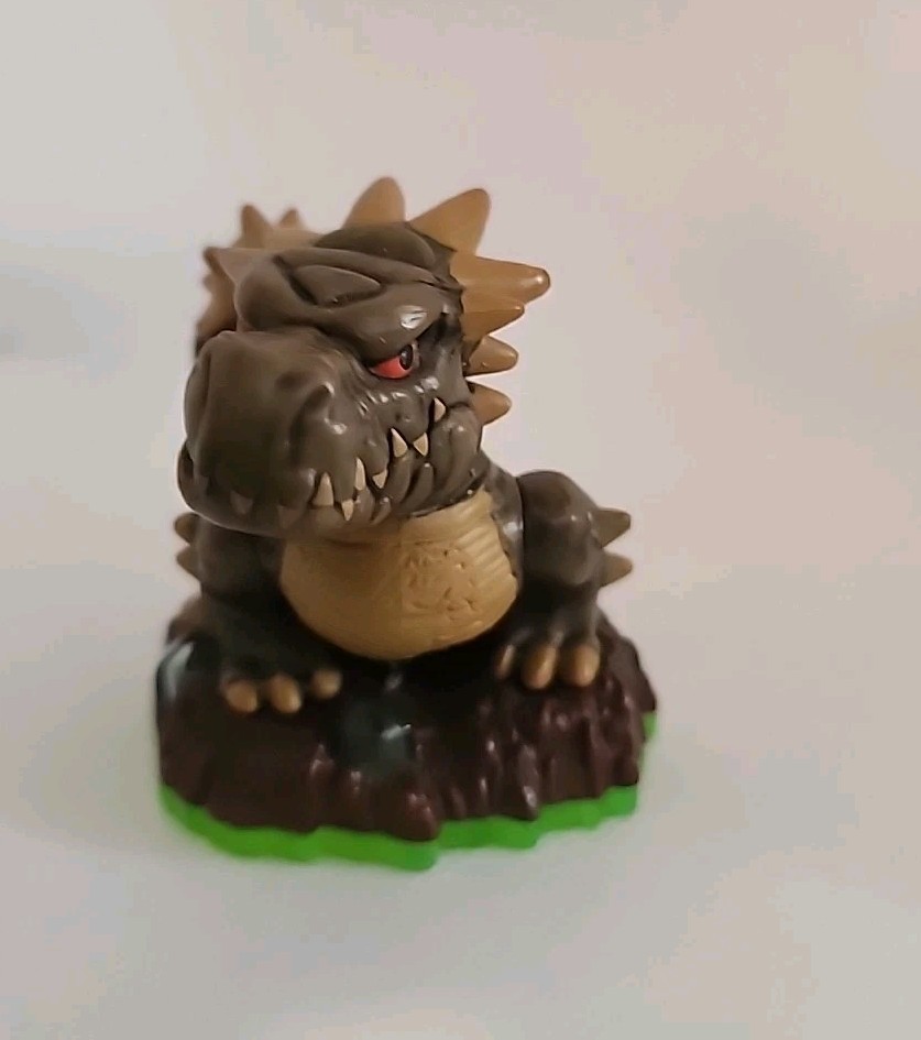 Skylanders Spyros Adventure Bash