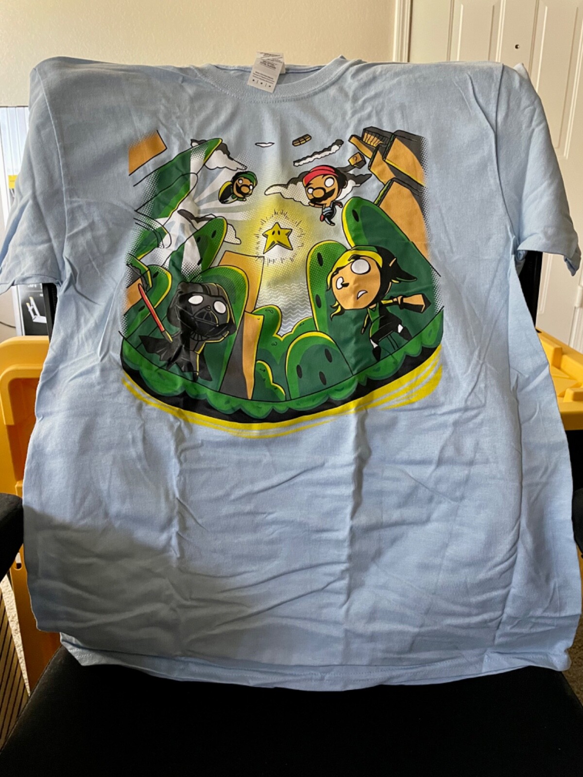 1UP Loot Subscription Box (September 2016) Tshirt, Gaming, Mario, Star Wars