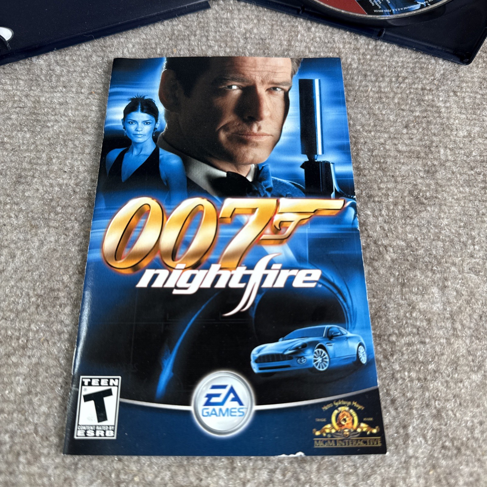 James Bond 007 Nightfire PS2 PlayStation 2 Complete CIB Adult One Owner Game