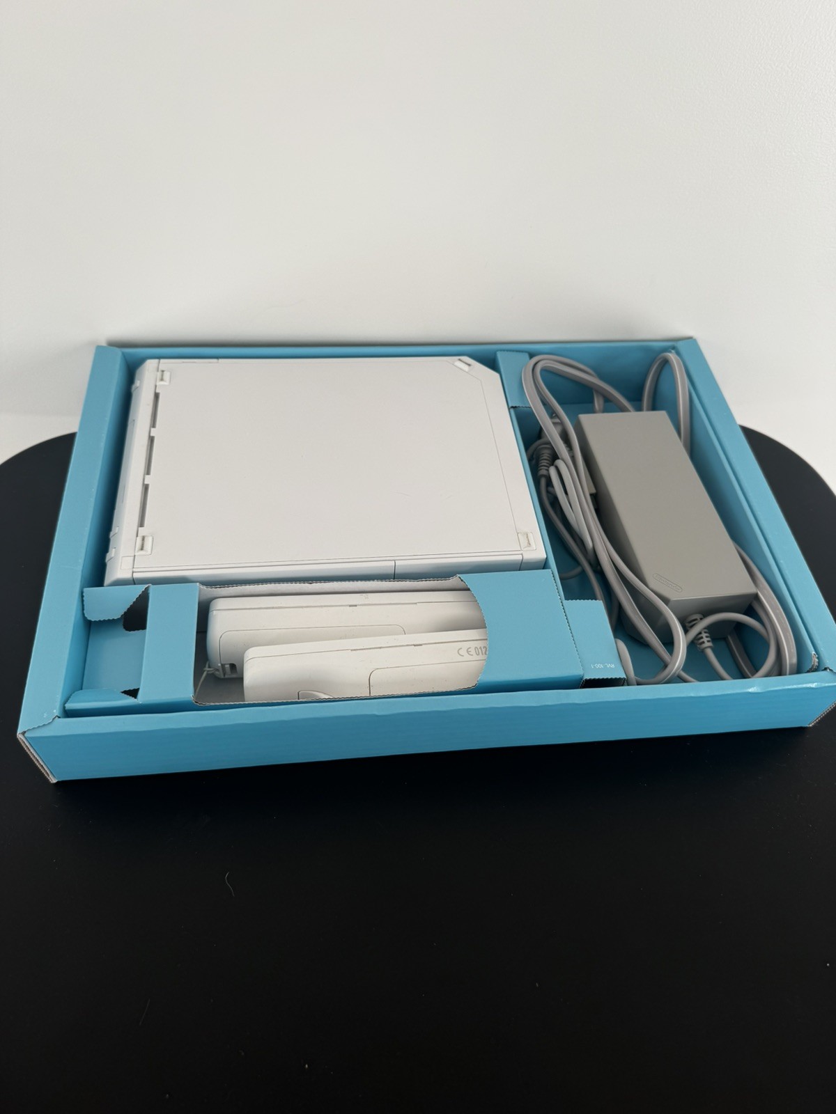WORKING! Nintendo Wii White Console Wii In Original Box With Game RVL-001