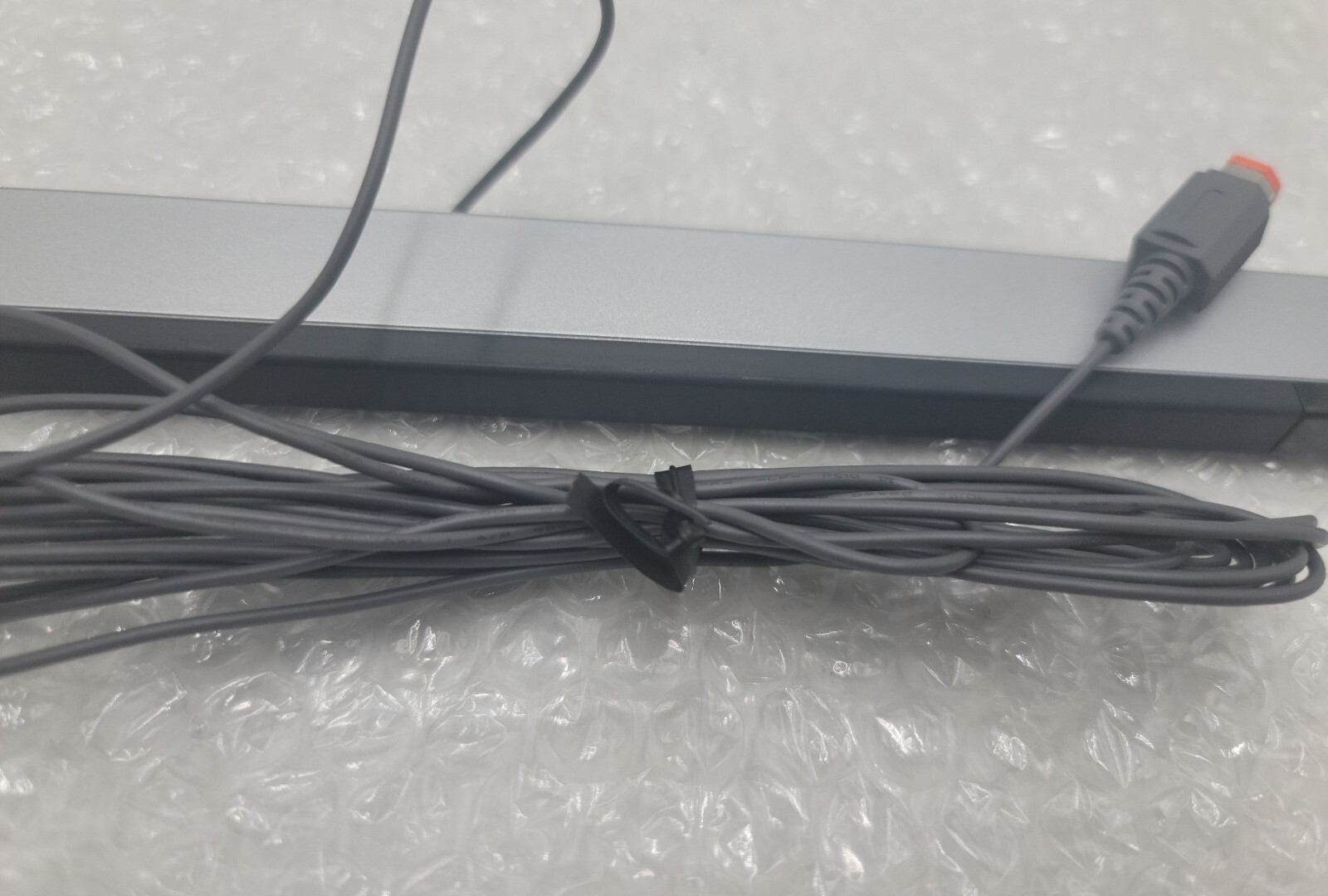 READ -New OEM Official Nintendo Wii/ Wii U Wired Sensor Bar RVL-014 -Authentic